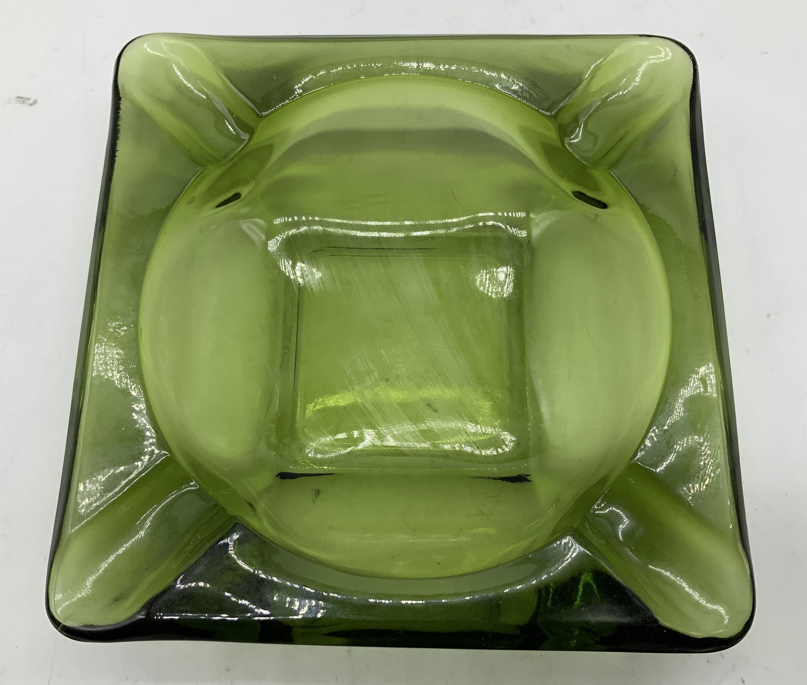 Mid Century Modern Green Glass Ashtray (1 of 6)