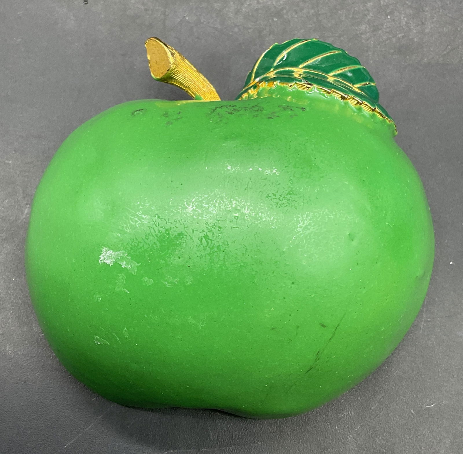 Vintage Green Enamel Apple Brooch 2.25 In W (1 of 6)