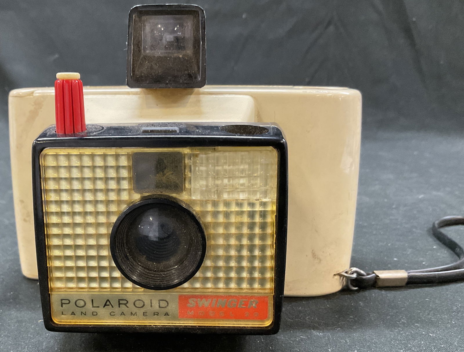 Polaroid Swinger Model 20 Land Camera 1960s USA (1 of 11)