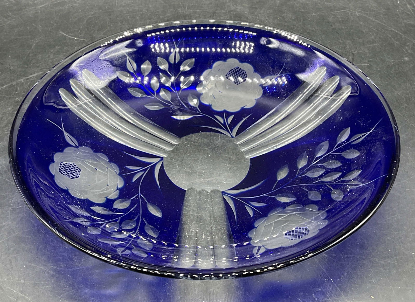 Vtg Hand Cut Cobalt to Clear Floral Bowl (1 of 6)