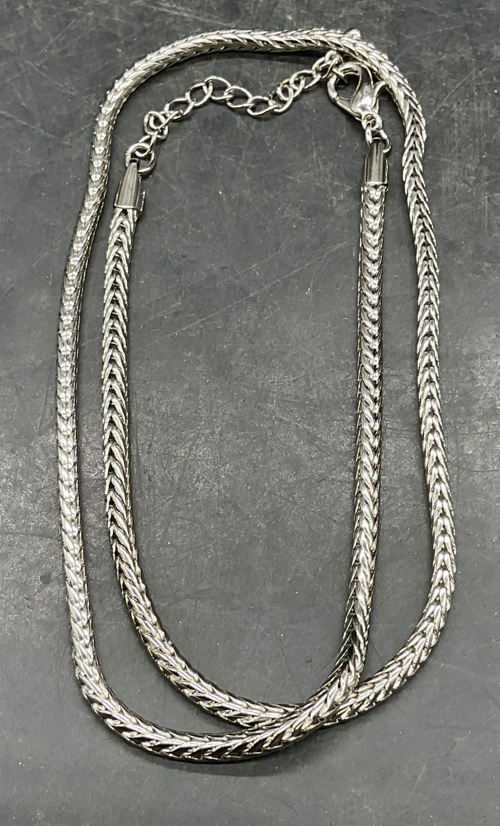 Silver Tone Wheat Chain Necklace (1 of 6)