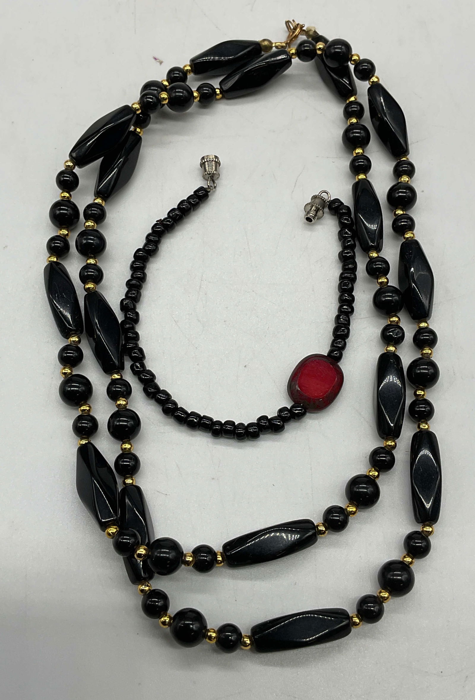Lot 2 Black Gold Tone Beaded Necklace + (1 of 6)
