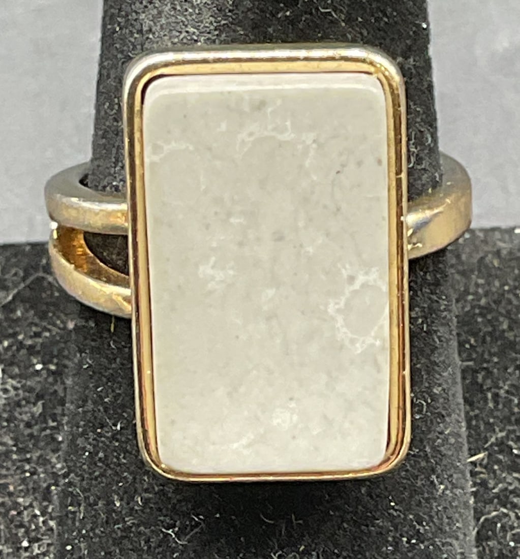 Gold Tone Gray Cocktail Ring (1 of 6)