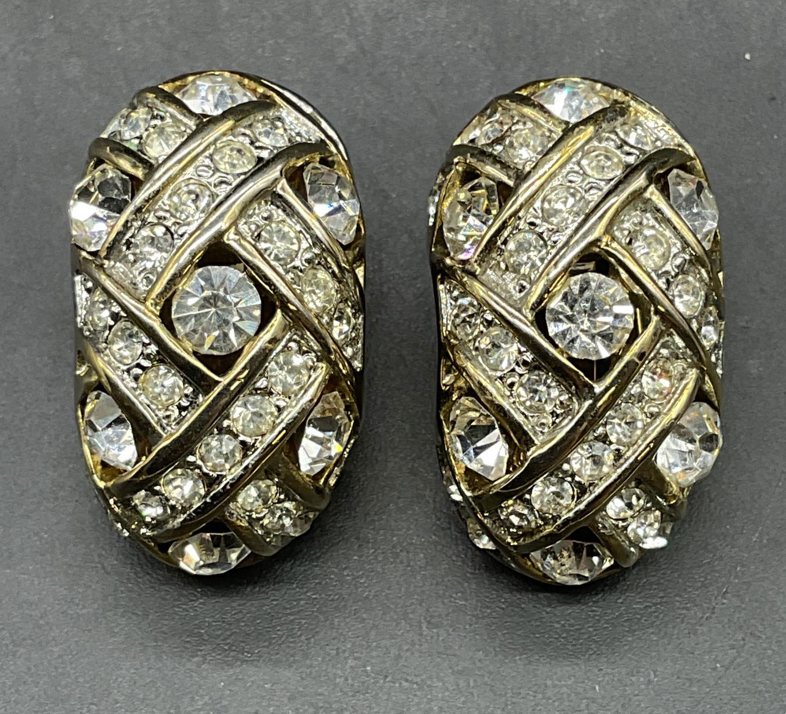 Vintage Gold Tone Crystal Earrings (1 of 6)