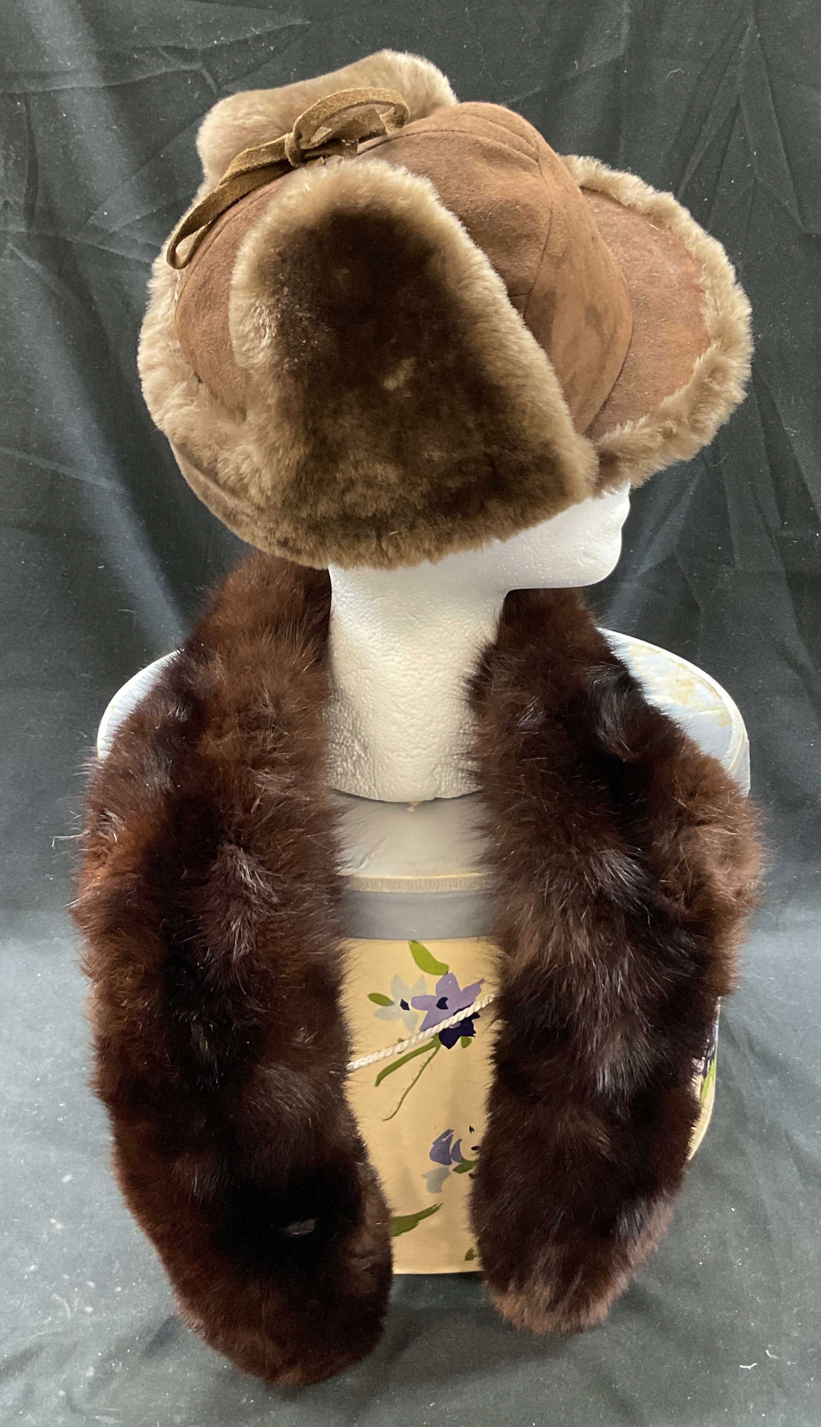 Lot 2 Paul Stuart Hat & Fur Collar France W Box: Lot of 2 items. Paul Stuart brown fur and suede hat with ear flaps. Inside label reads Paul Stuart Chicago New York Tokyo Made in France. Size M. Fur and suede material. Ear flaps can be worn up or do