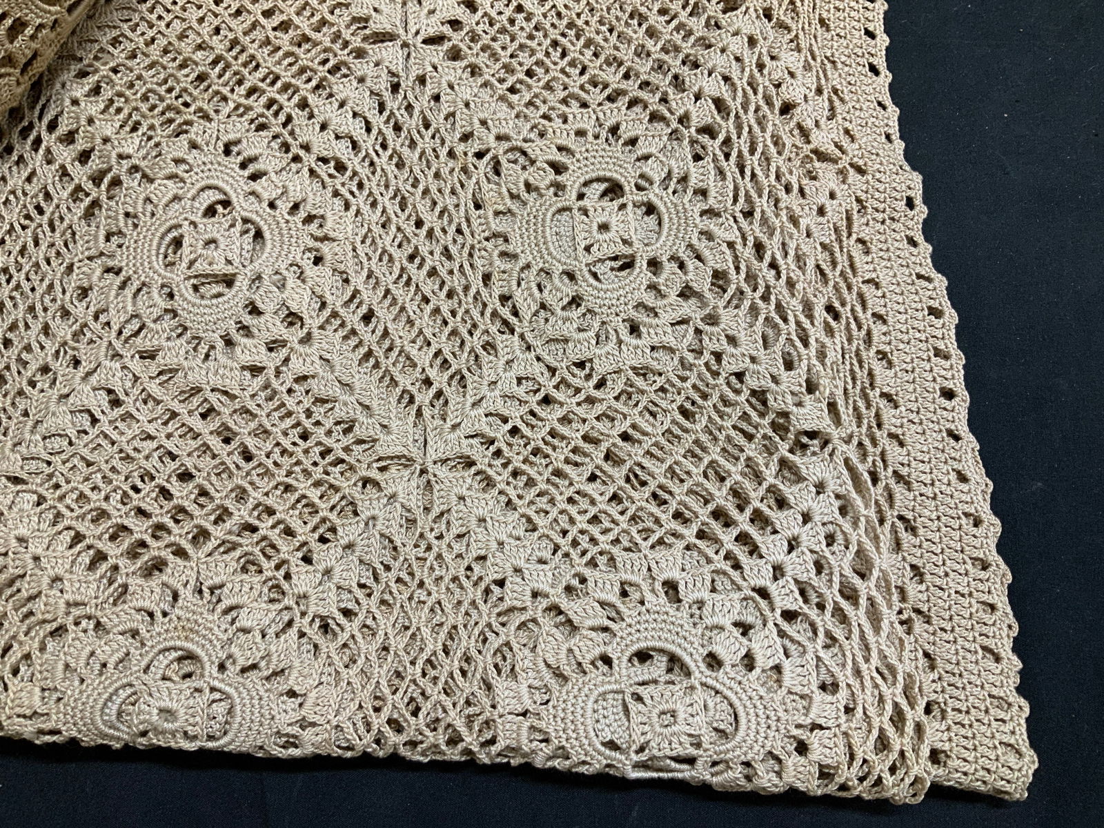 Vntg Cream Lace Rectangular Tablecloth - 5