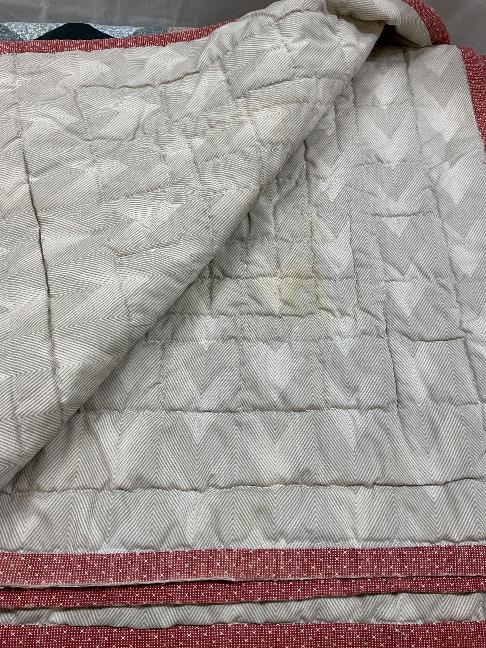 Vintage Handmade Pink Blue Patchwork Quilt - 3