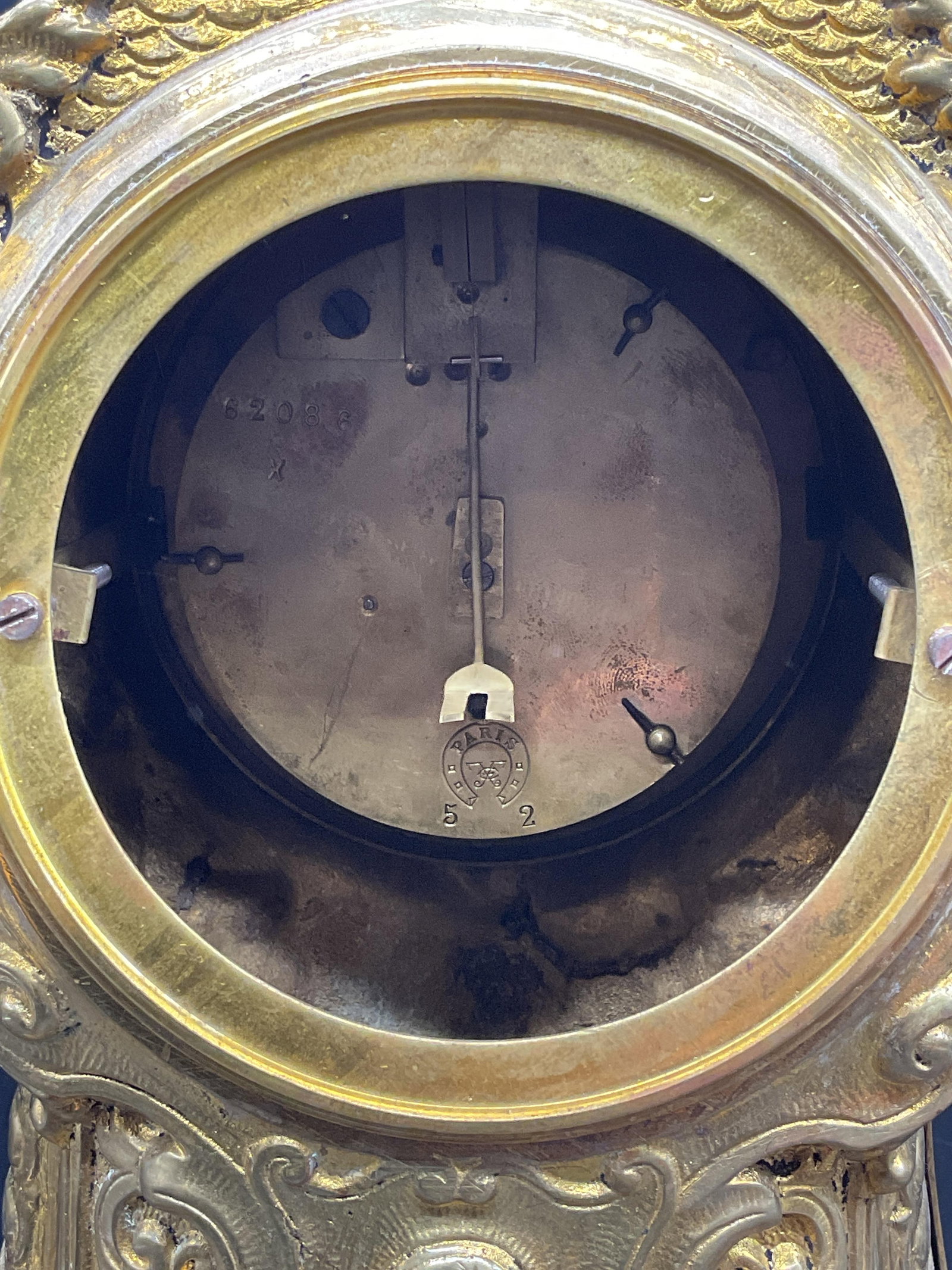 Antique French Gilt Ormolu Mantel Clock - 9