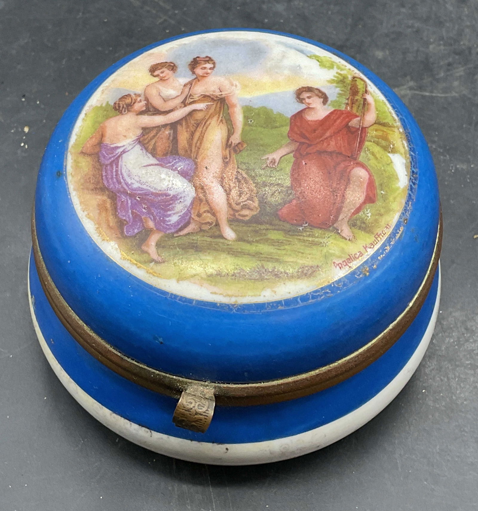 Vintage Porcelain Classical Figure Trinket Box (1 of 7)