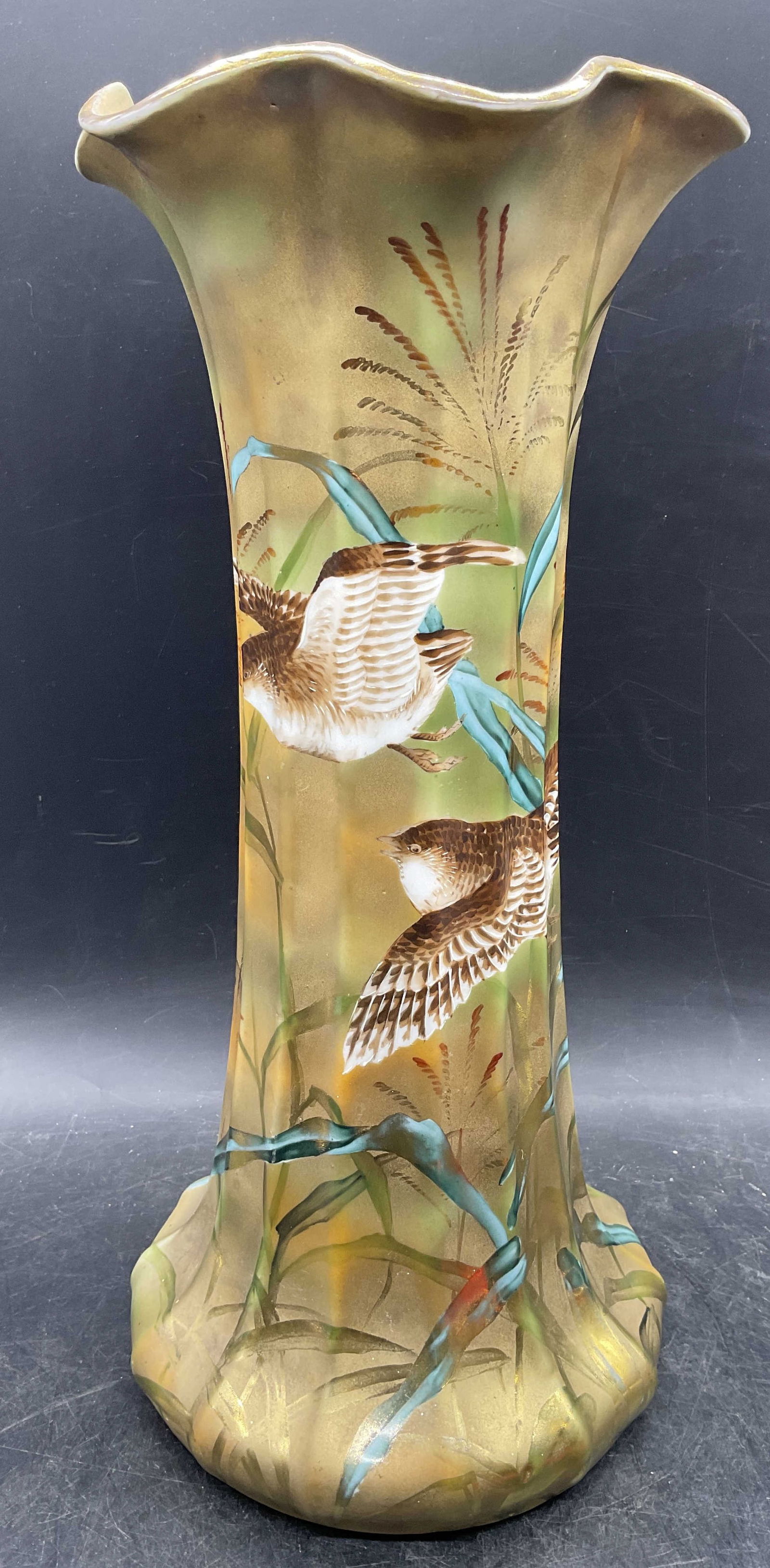 Vtg Signed Gilt Porcelain Bird Vase 14.5 In T (1 of 6)