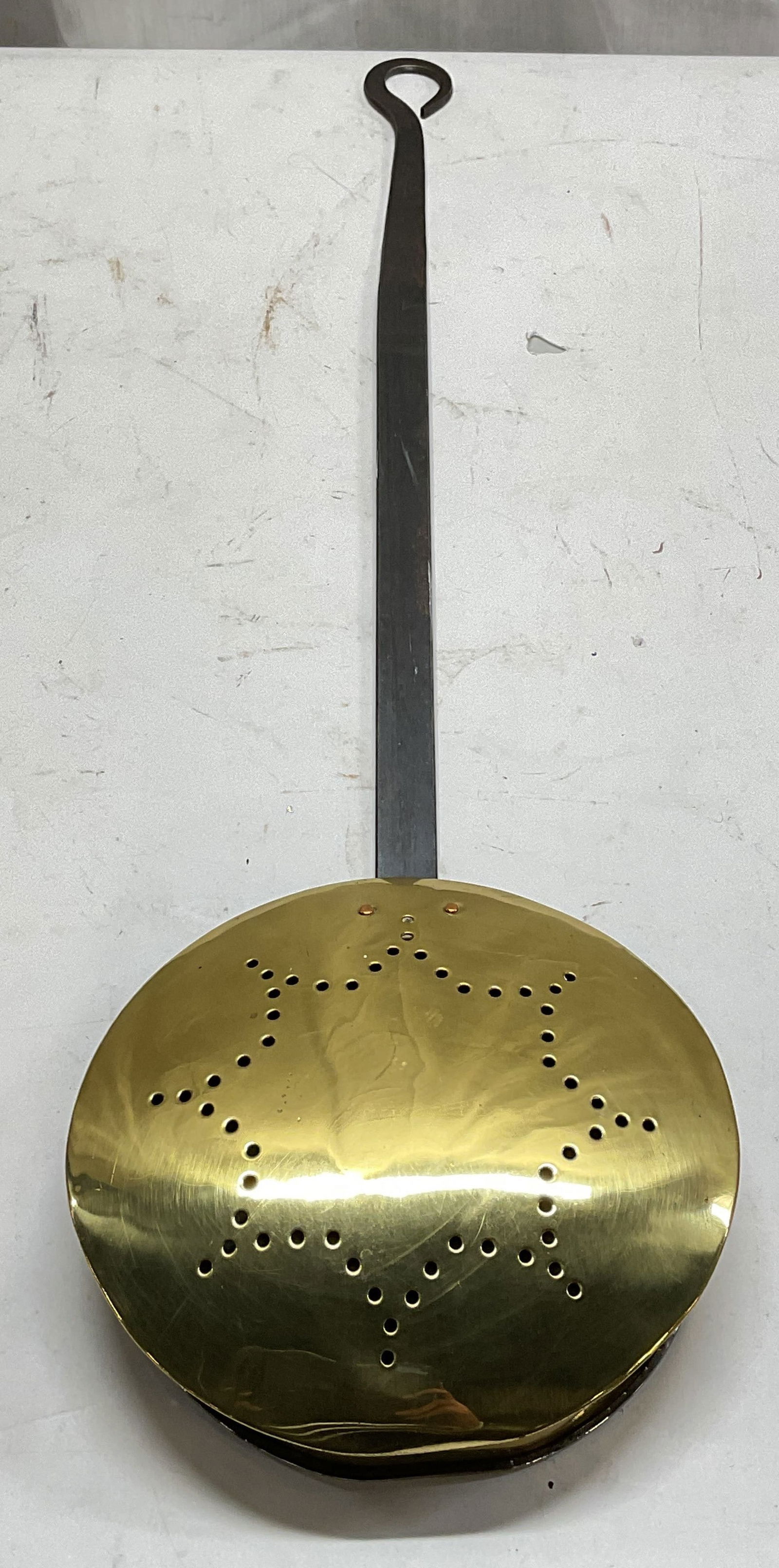 Vintage Brass Bed Warmer 23in (1 of 6)