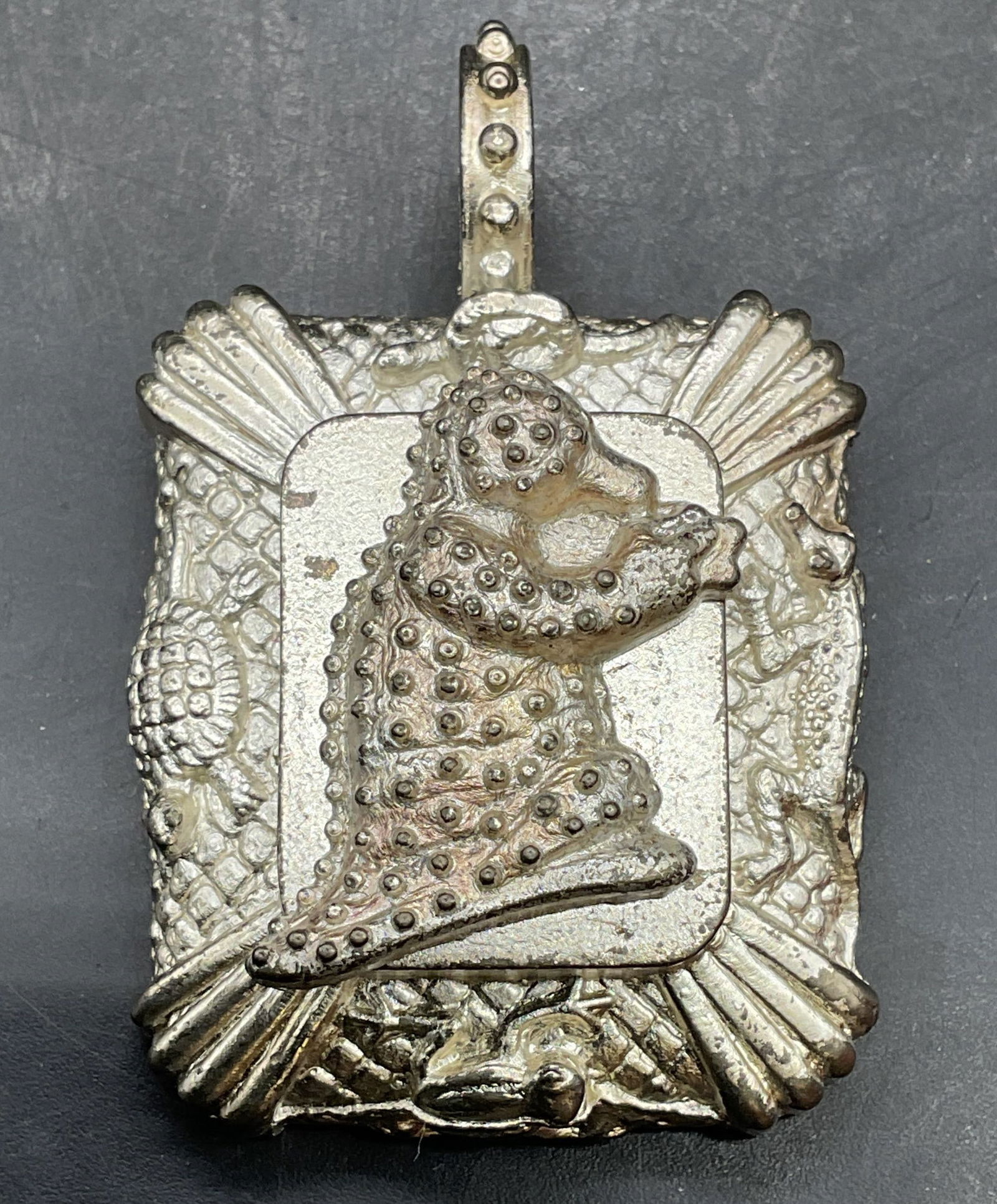 Rebecca Collins Silver Tn Platypus Pendant (1 of 6)