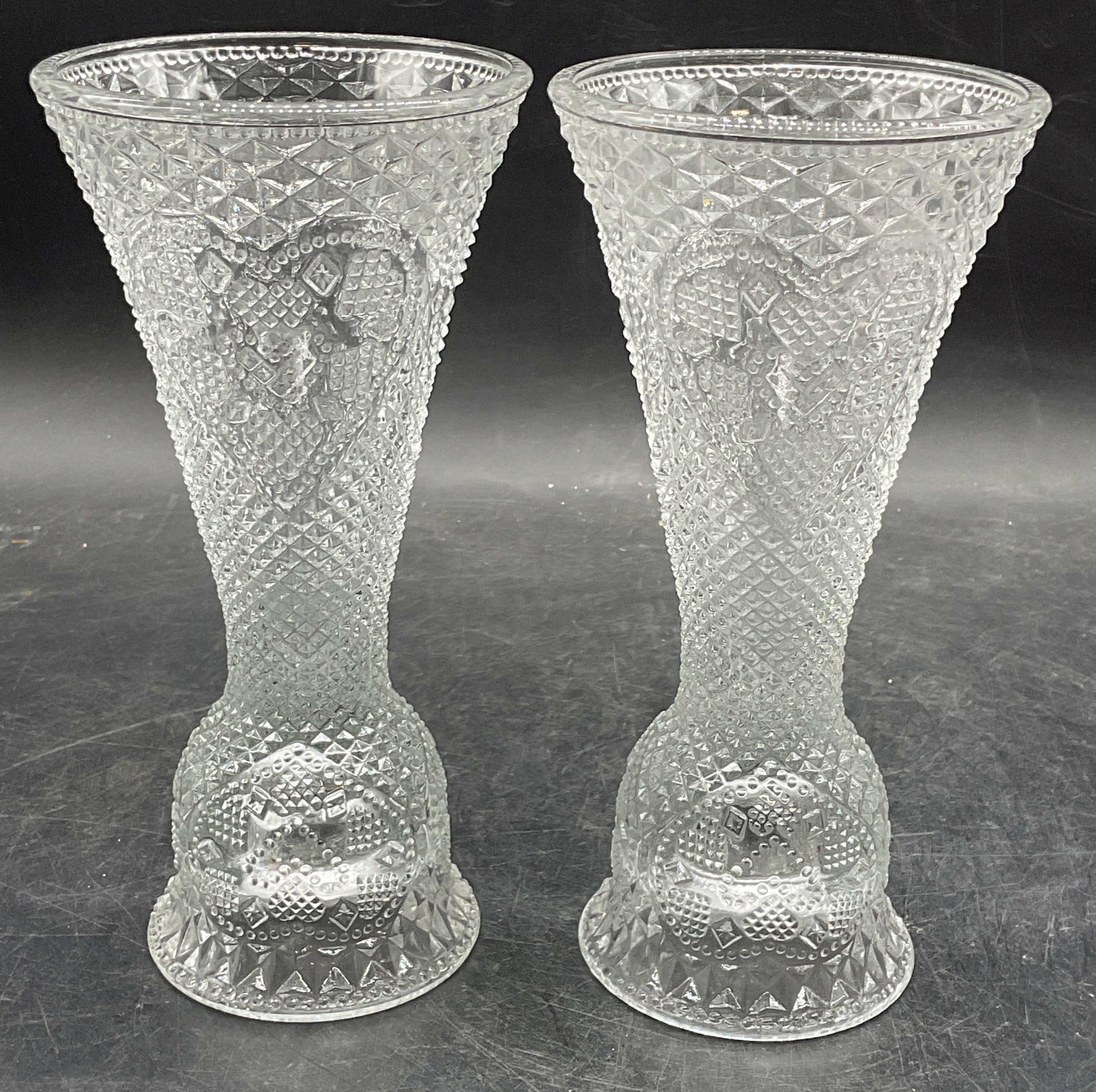 Pair 1979 Avon Glass Vase Candle Holder (1 of 7)