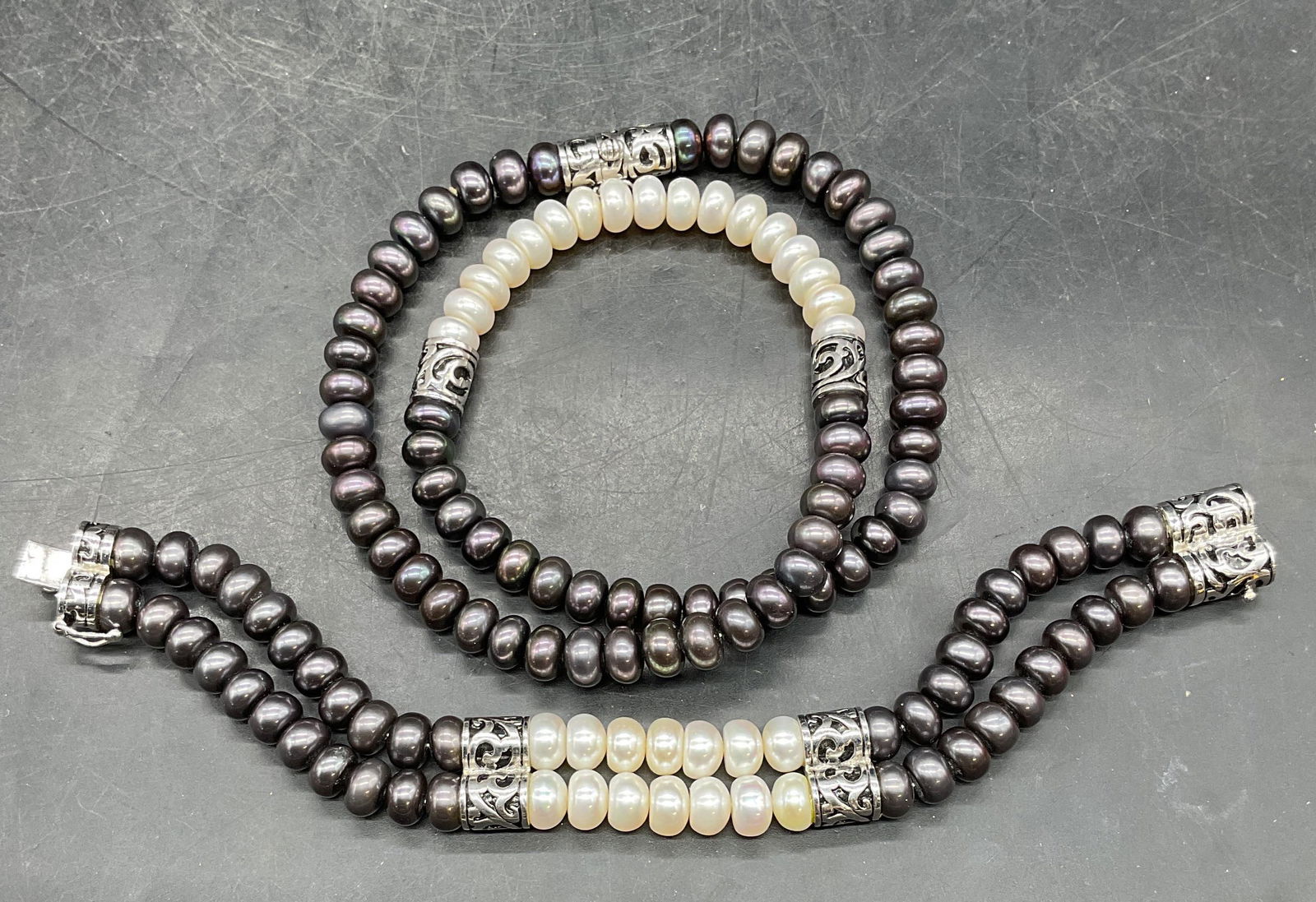 2 Honora Sterling Pearl Necklace & Bracelet: Set of 2 matching pieces Honora white and Tahitian pearl necklace and bracelet with sterling silver accents. Signed and marked sterling. Necklace drop length approx 7.75 inches. Bracelet measures appr