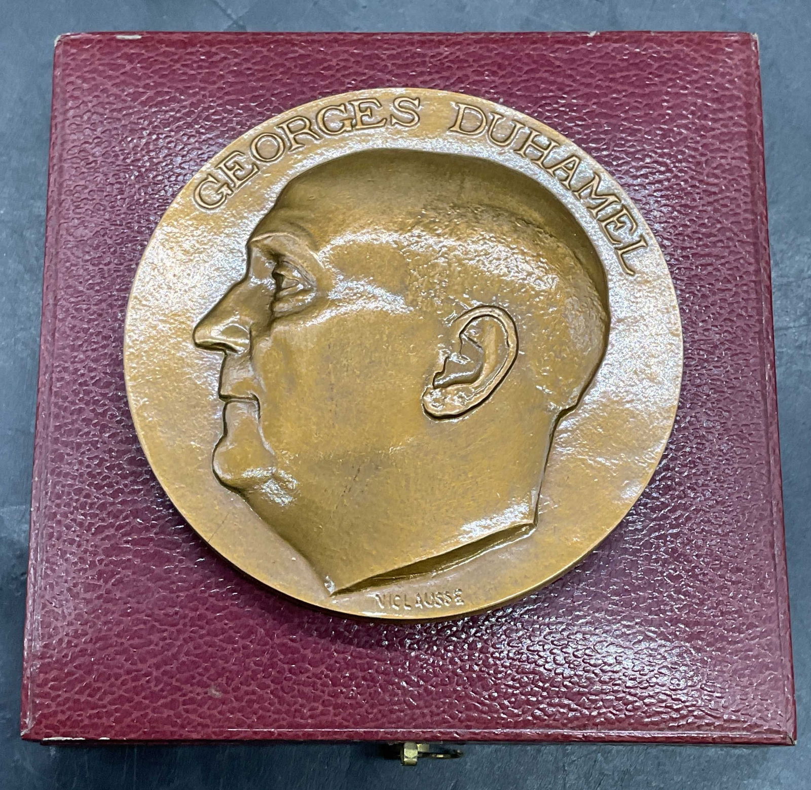 1968 Georges Duhamel Bronze Medal, France: Vintage 1968 commemorative bronze medal. Georges Duhamel. French author. Made in France. Modeled by Paul Niclausse. Measures approx. 2.75 inches wide. includes display case. Some wear consistent
