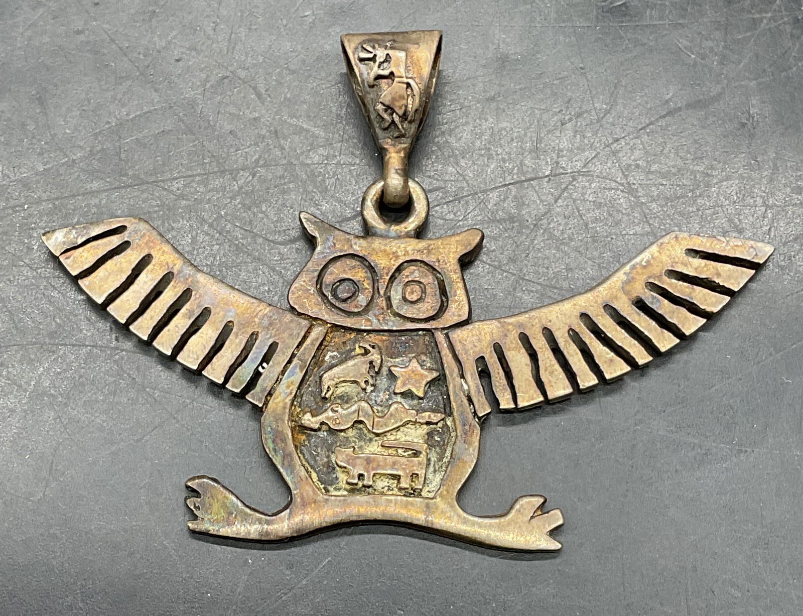 Creature Kritters Sterling Silver Owl Pendant: Vintage signed Creature Kritters sterling silver own motif pendant. Marked sterling. Measures approx. 2.25 x 3 inches. Total weight 23.8 grams. Some scratching. Jewelry, estate jewelry, fine