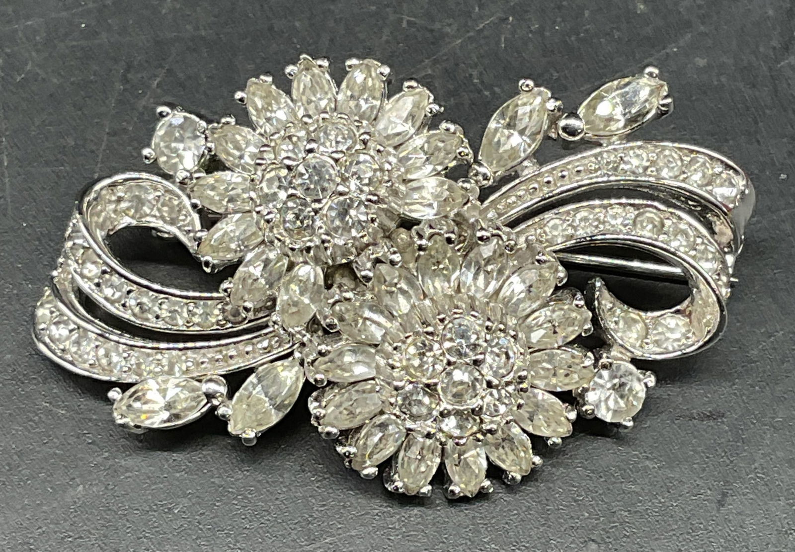 Vintage Pennino Silver Tone Crystal Brooch (1 of 6)