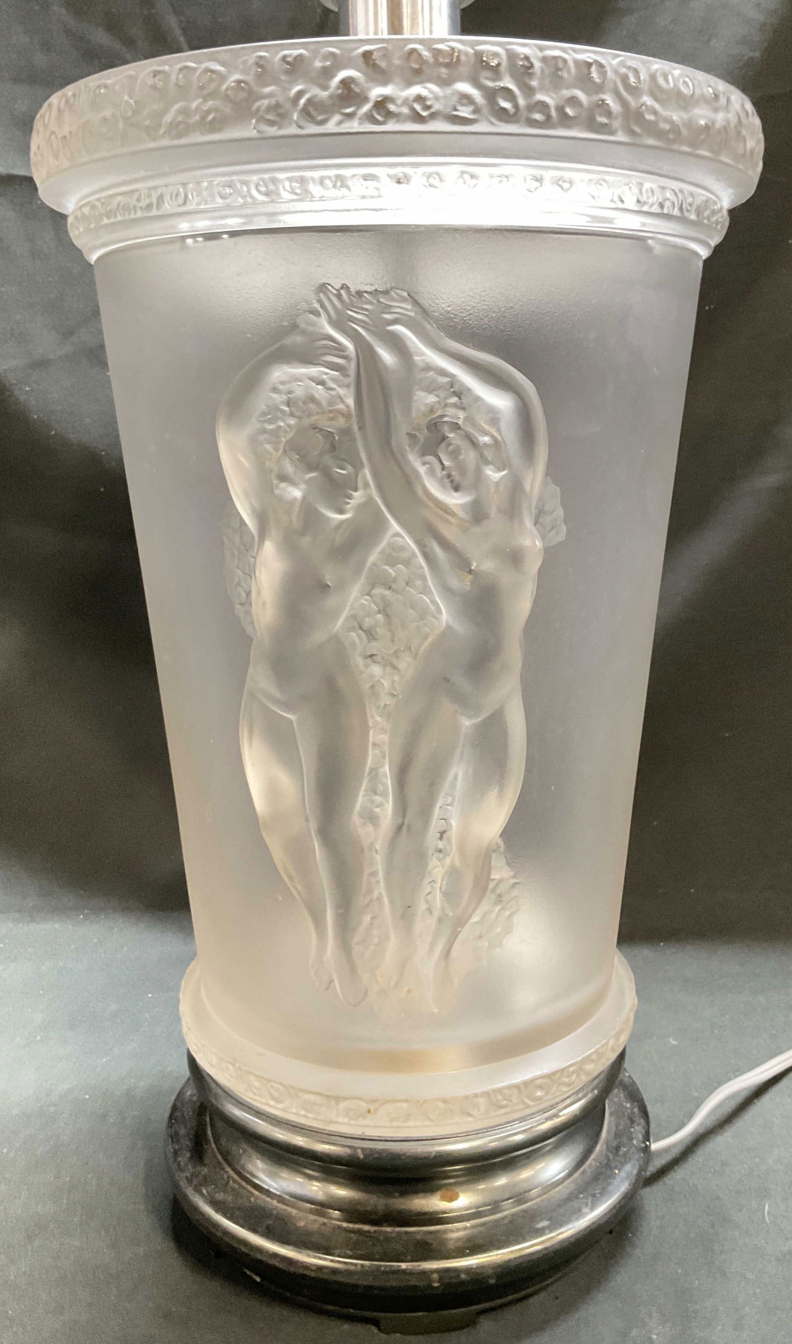 Marc Lalique Danseuses Crystal Lamp, France (1 of 8)