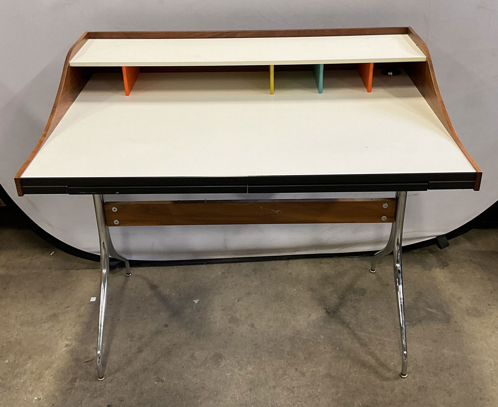 Herman Miller George Nelson Swag Leg Desk (1 of 7)