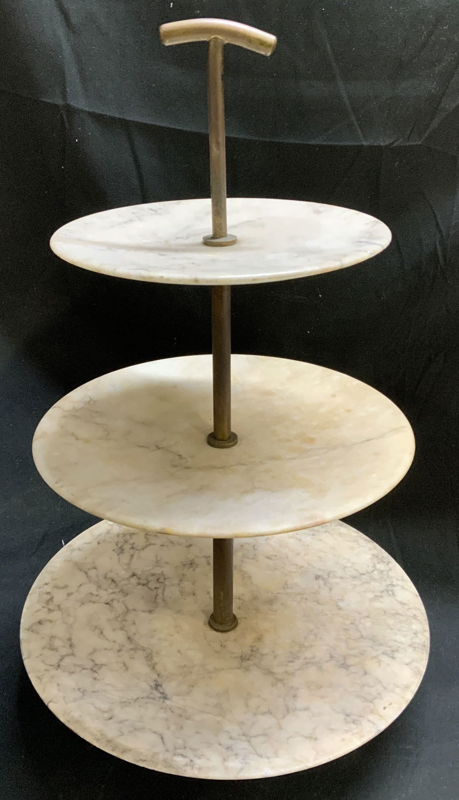 Vtg Alabaster & Brass 3 Tier Serving Tray ITALY: Vintage 3 tier serving tray features round alabaster trays & central brass handle. Largest tray at bottom & smallest at top. Signed & marked on underside. Reads, MADE IN ITALY. Surface wear consistent