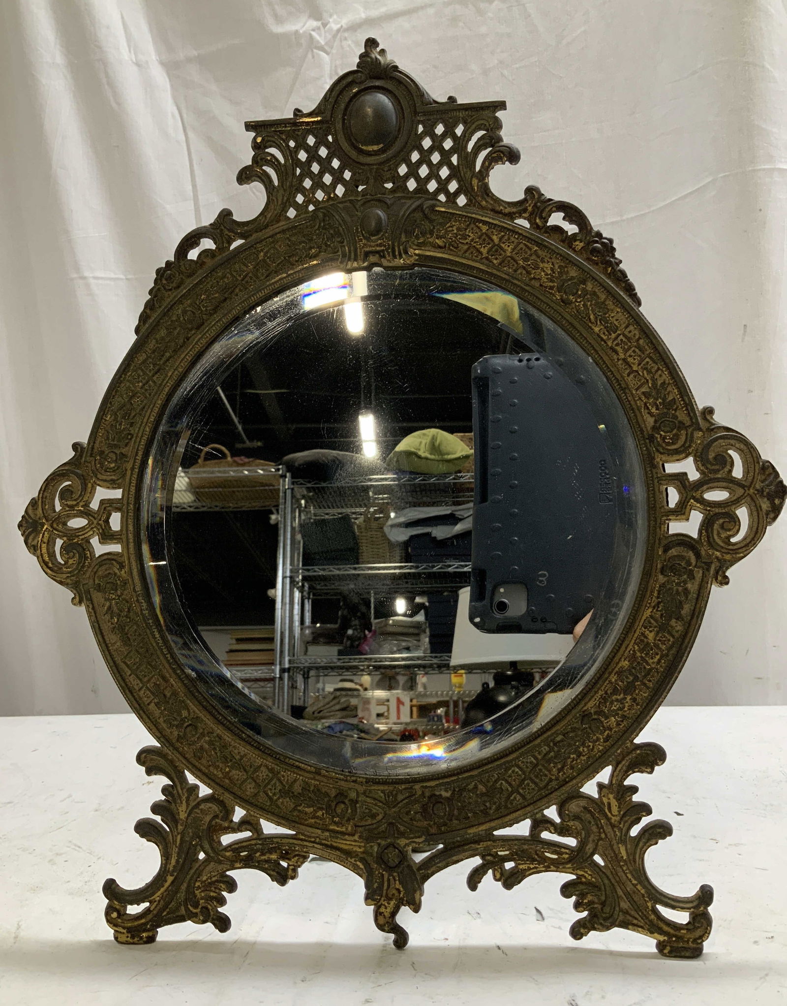 1942 Bradle & Hubbard Gilt Cast Iron Tble Mirror: 1942 Bradley & Hubbard gilt cast iron round mirror. Features ornate scrollwork motifs. Gilt accents. Signed & marked on underside. Reads, 1942 B & H. Appears to be Bradley & Hubbard. Patent No.