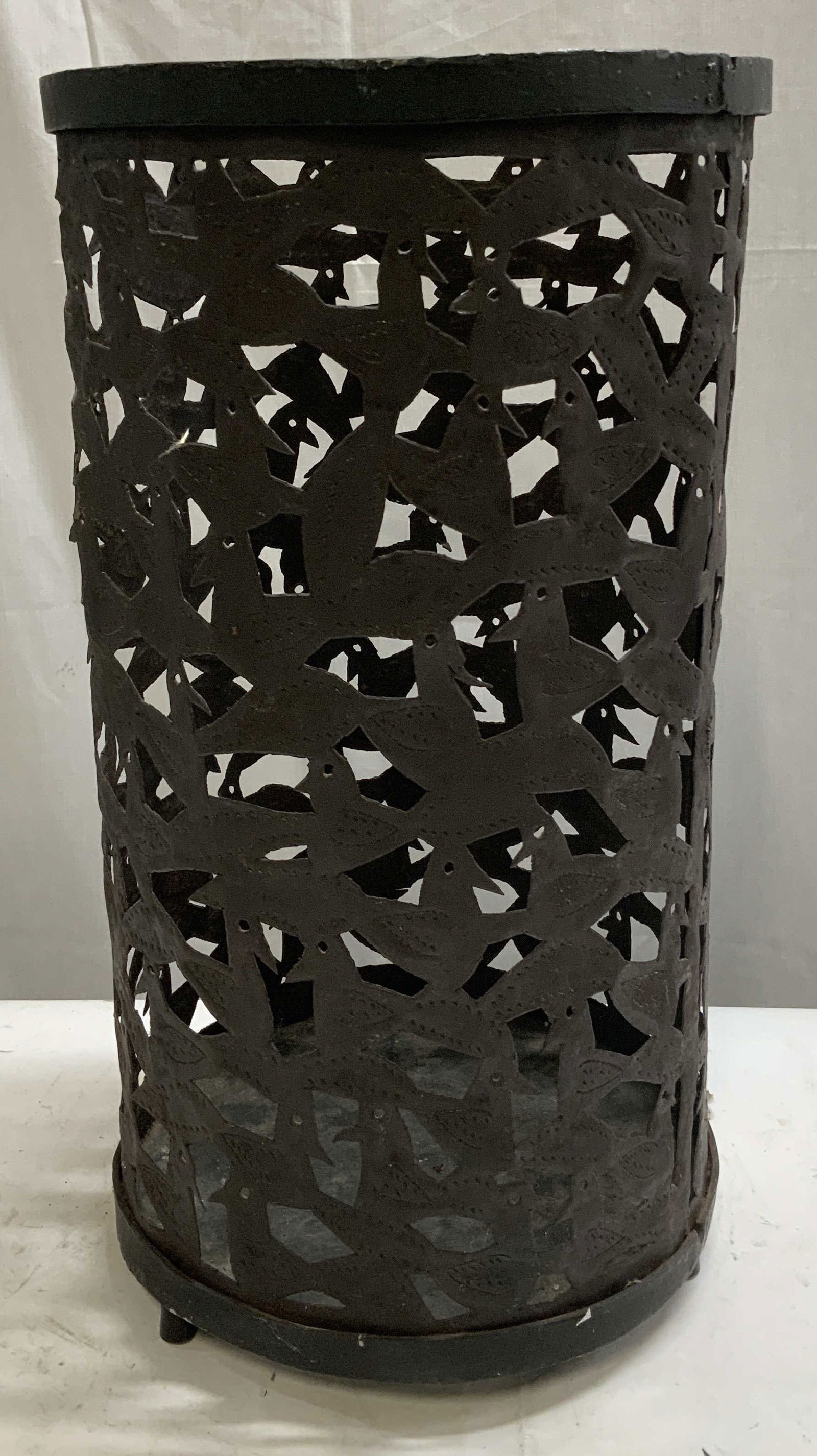 Vtg Bird Motif Iron Umbrella Stand 19.8in: Vintage large vessel/umbrella stand features an openwork design of birds throughout body. Black toned. Has some weight. No visible signature or markings. Surface wear consistent to age, use & exposure