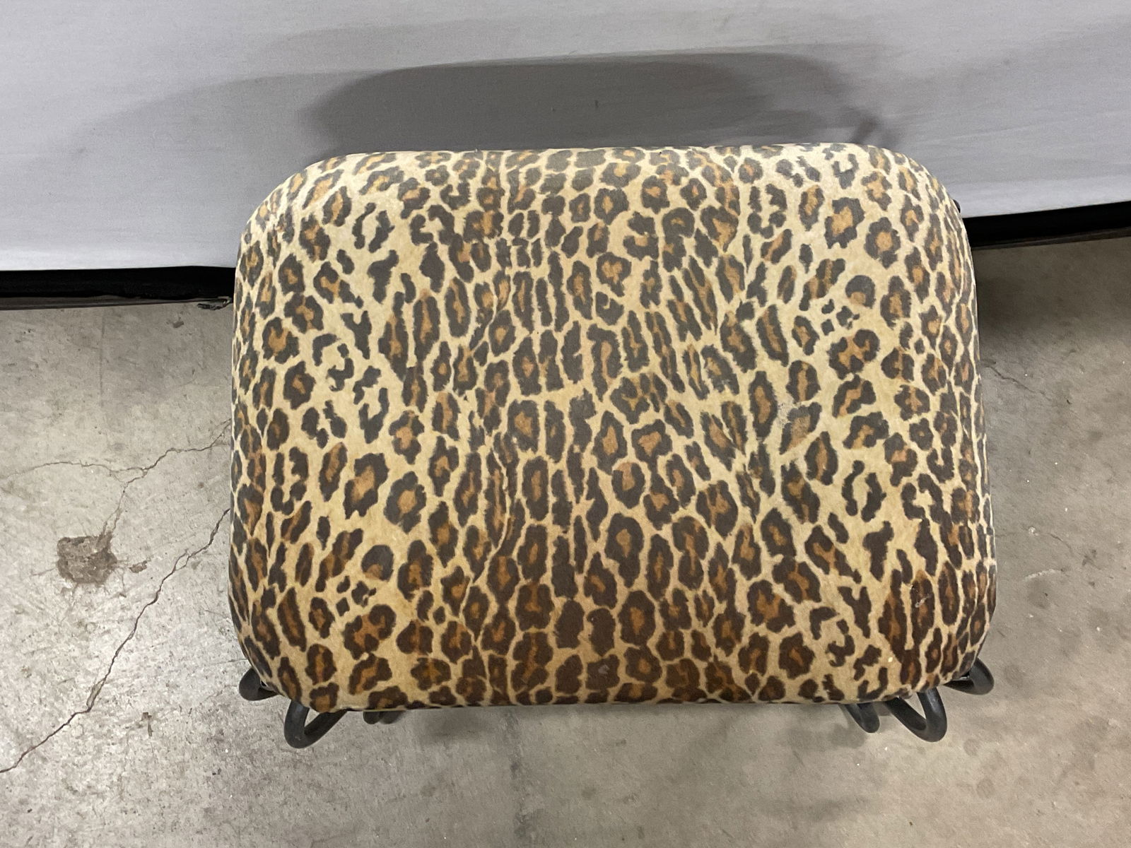 Trend Setting Designs Leopard Print Ottoman - 2