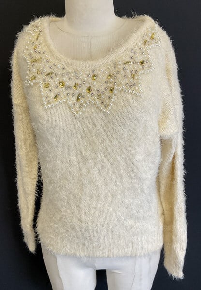 Love Me White Beaded Sweater (1 of 8)