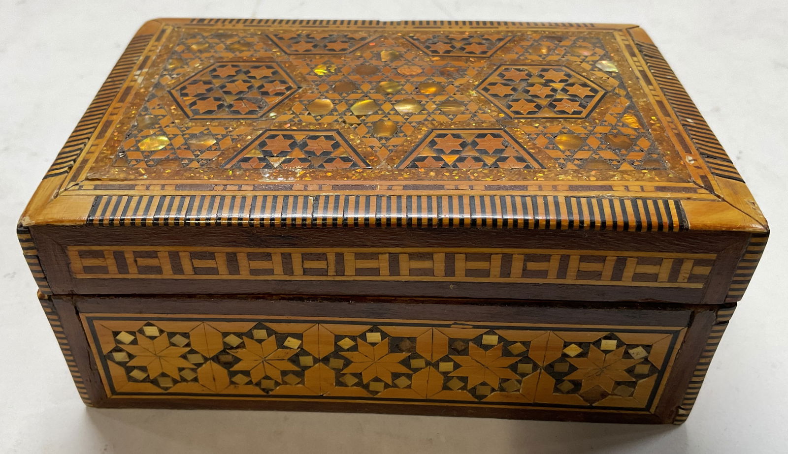 Vintage Wooden Inlay Hinged Trinket Box (1 of 11)