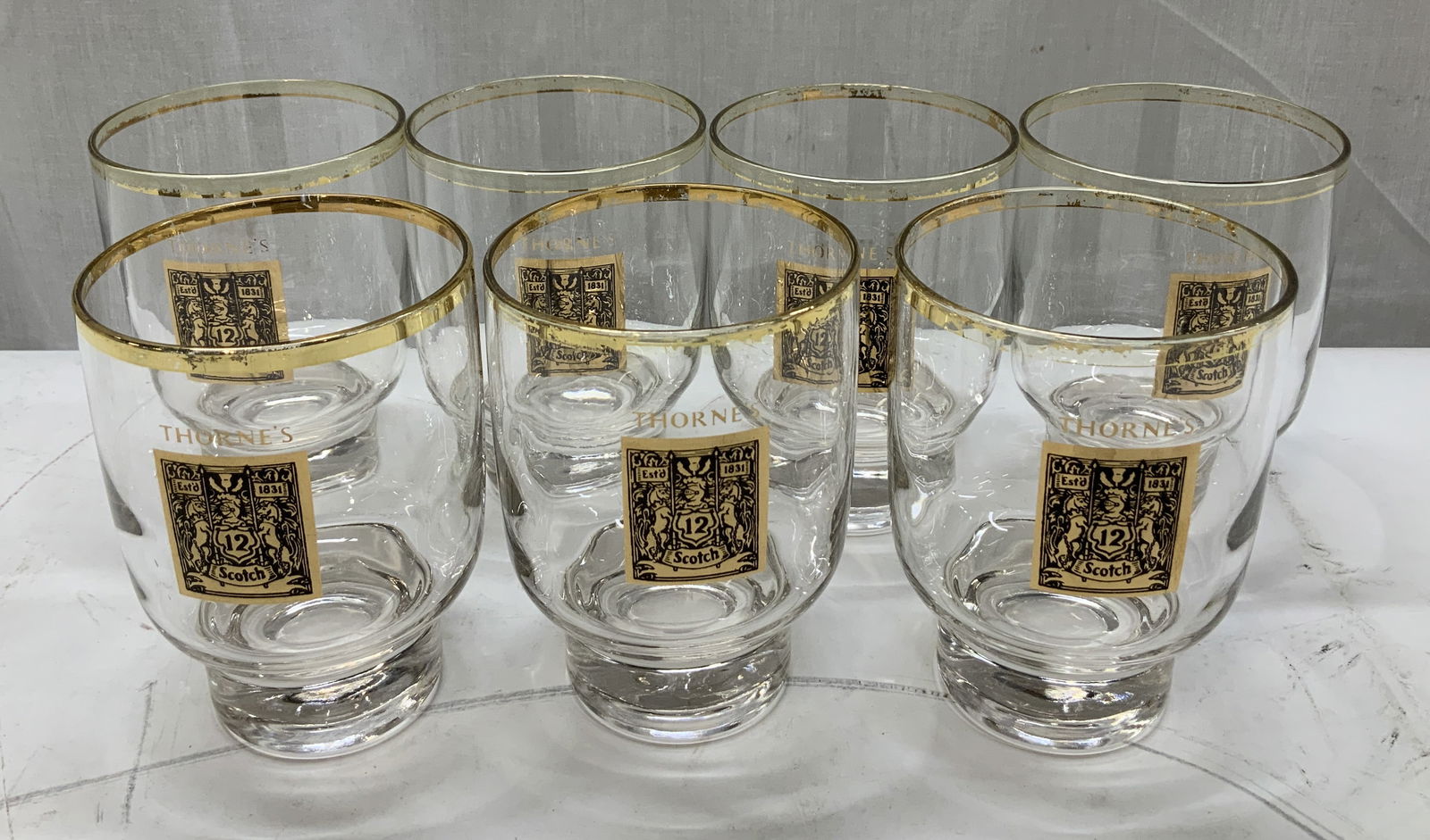 Lot 7 Vtg Thornes Scotch Gilt Glasses (1 of 6)