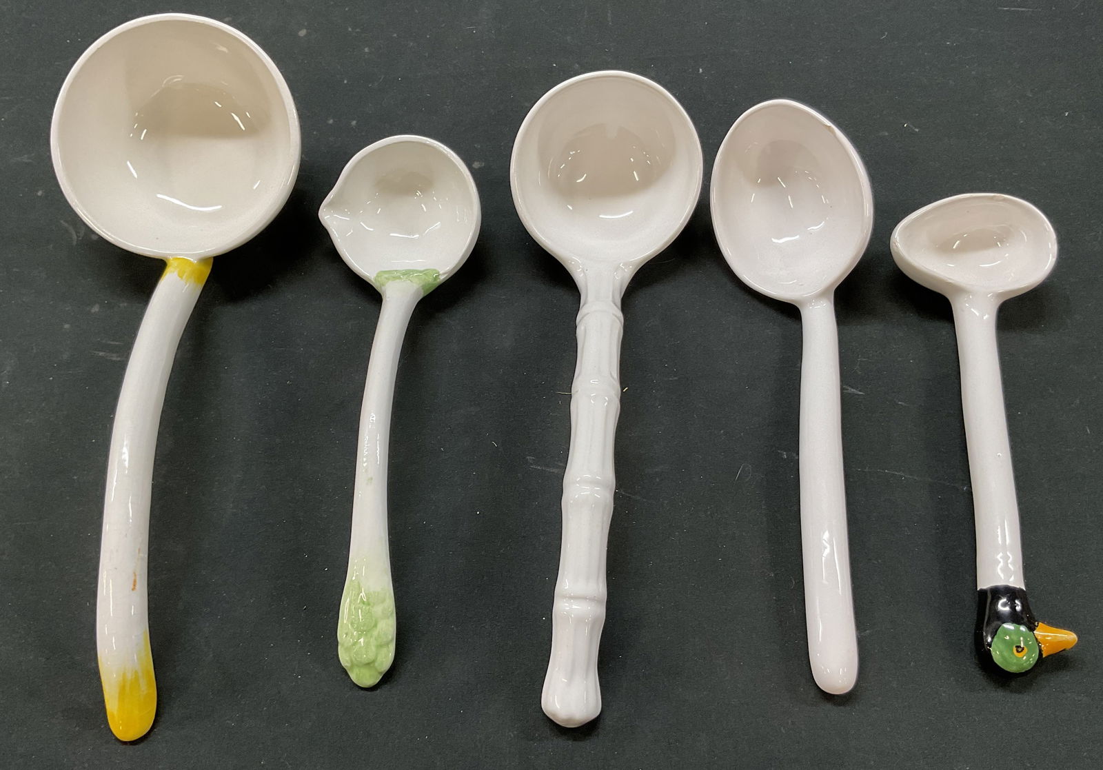 Lot 5 Vintage Ceramic Decorative Handled Ladles (1 of 11)