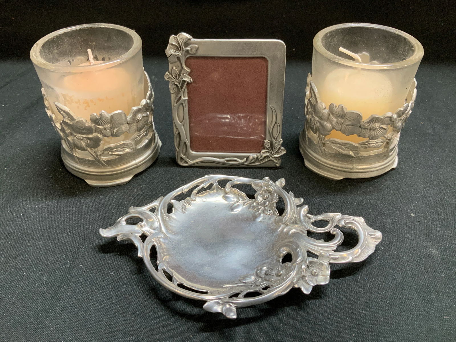 Lot4 Silver Toned Frame, Trnk Dish & Candle Hldr (1 of 7)
