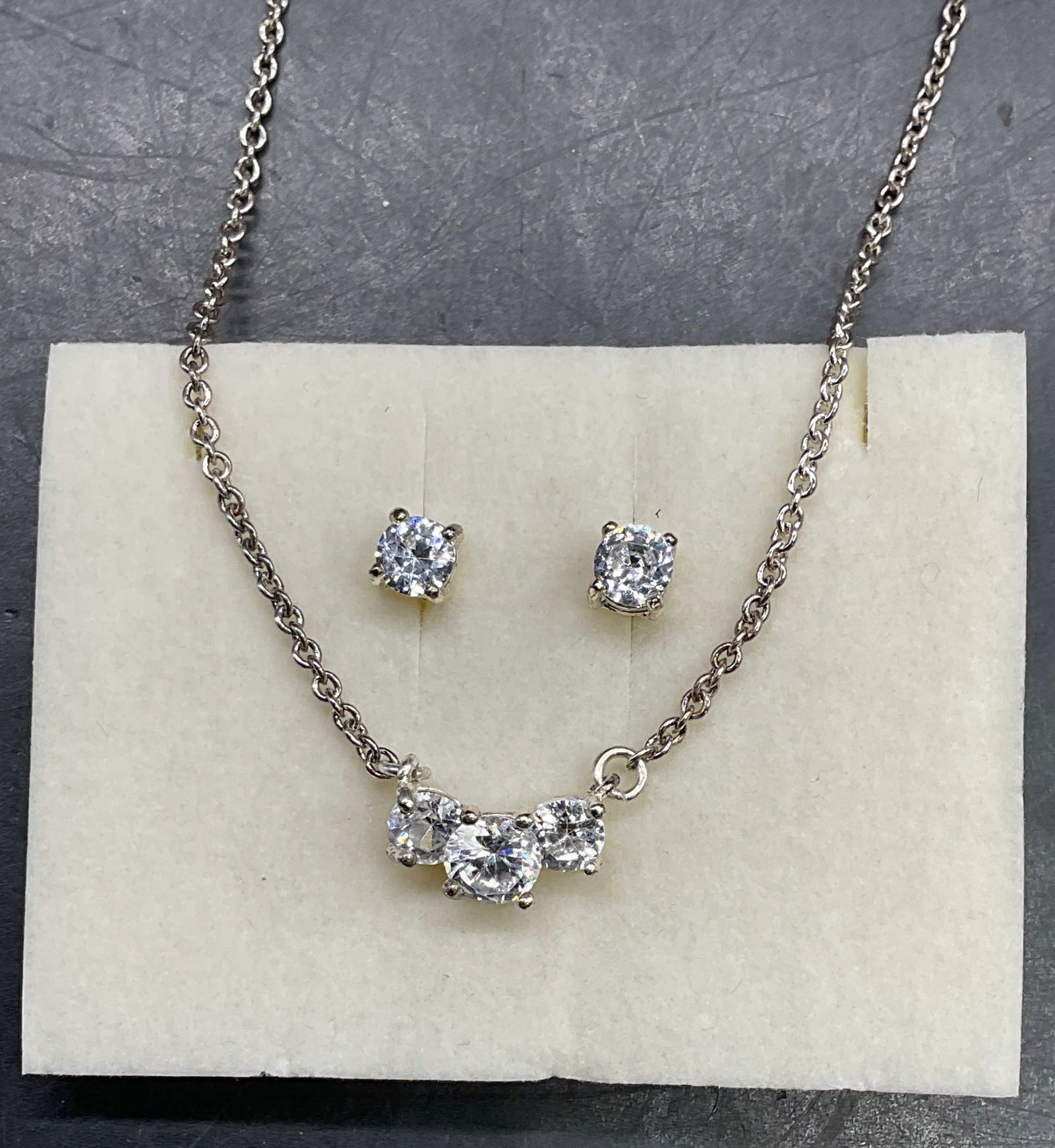 Lot 2 Silver Tone Crystal Necklace & Earrings (1 of 6)