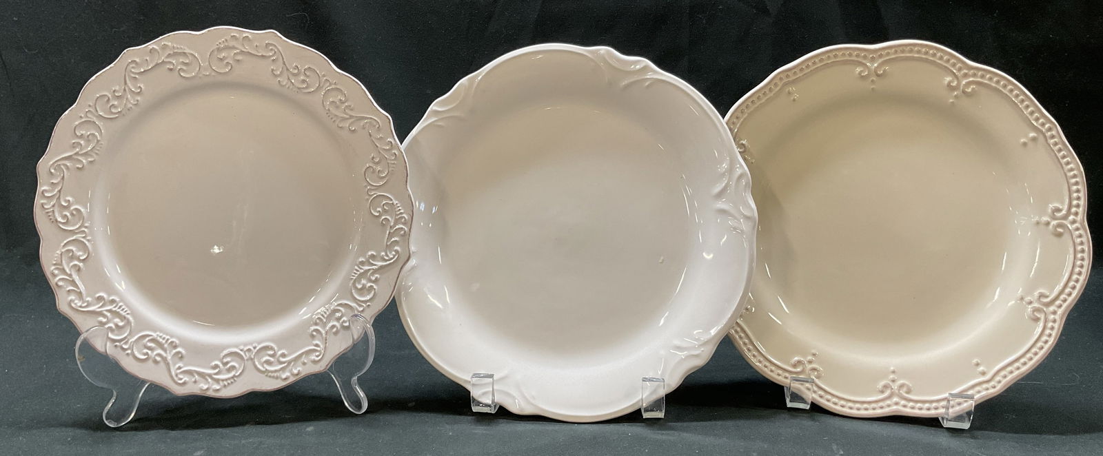Lot 3 Pier 1 Imports Decorative Plates (1 of 13)