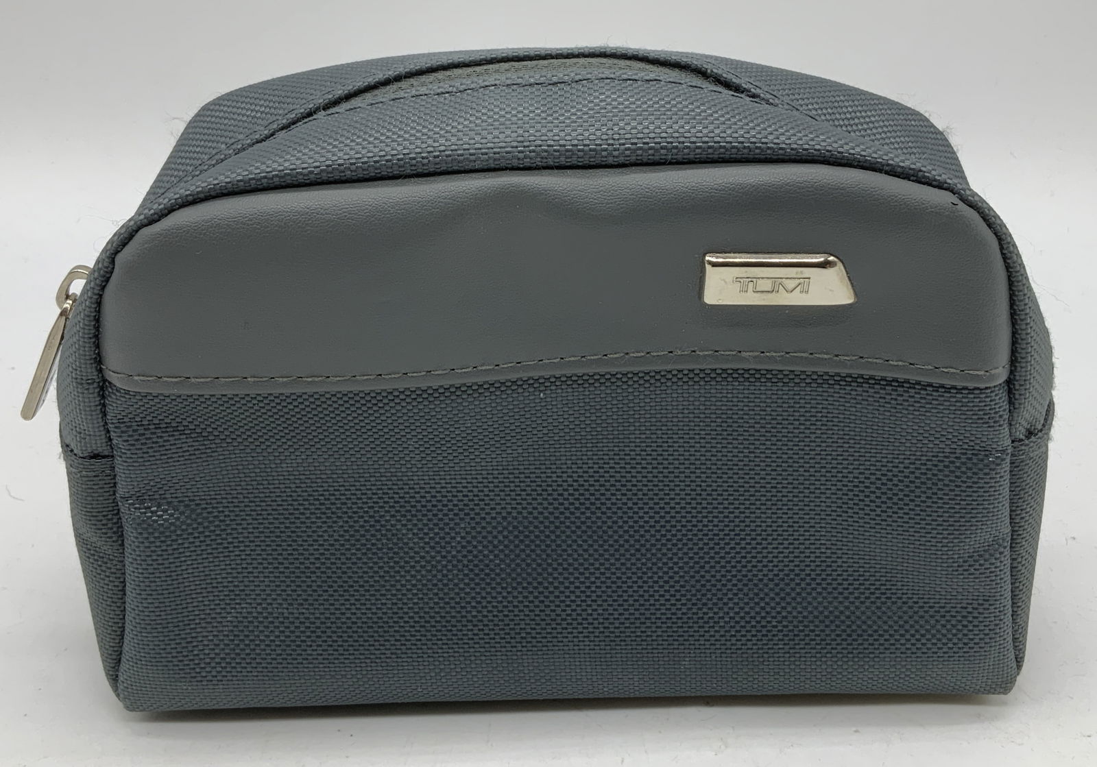 Tumi for Delta Airlines Amenity Pouch (1 of 6)