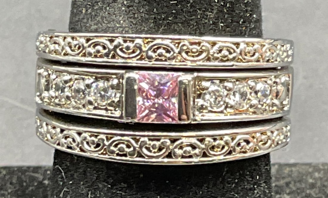 Signed Avon Silver Tone Convertible CZ Ring: Signed Avon convertible band silver tone cubic zirconia ring. Ring size 7. Some scratching. Jewelry, estate jewelry, costume jewelry, cocktail jewelry, fashion jewelry, accessories, fashion accessorie