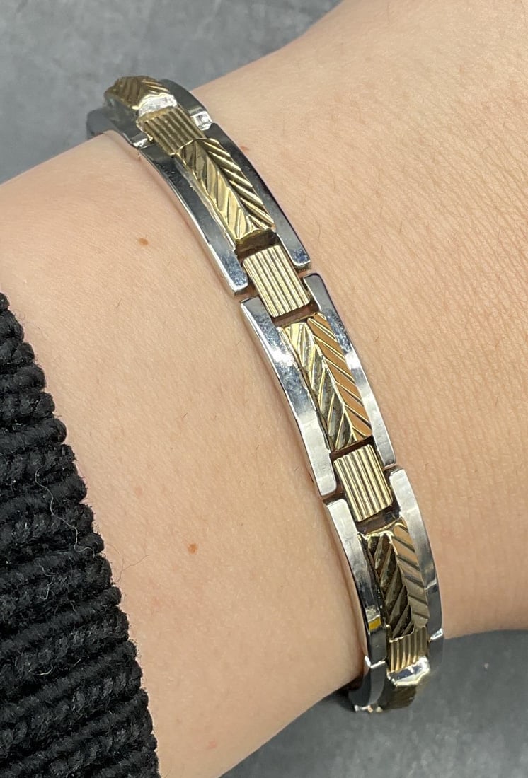 Sharp Silver & Gold Tone Link Bracelet (1 of 6)