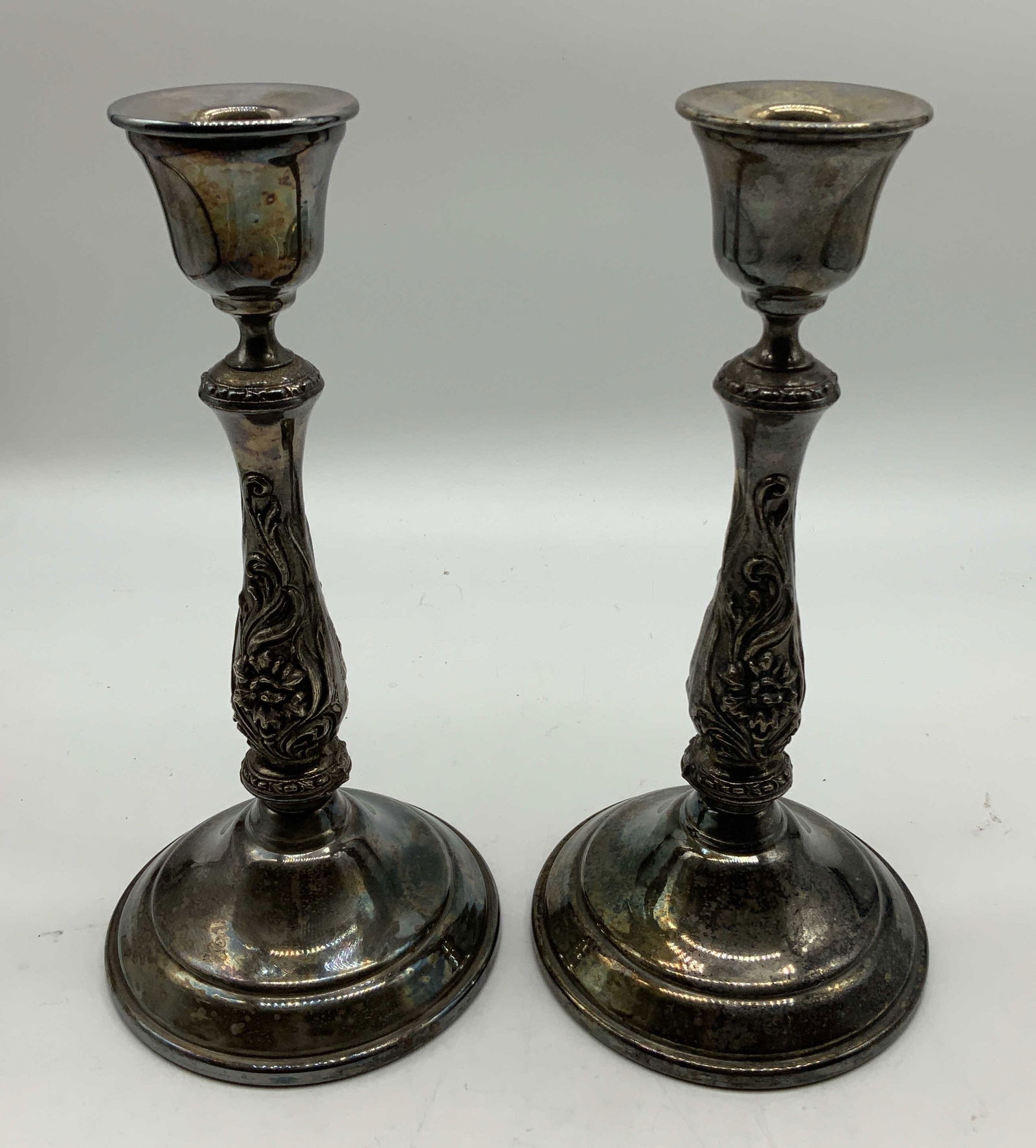 Vtg Pair Silver Plated Ornate Candlestick Holders (1 of 6)