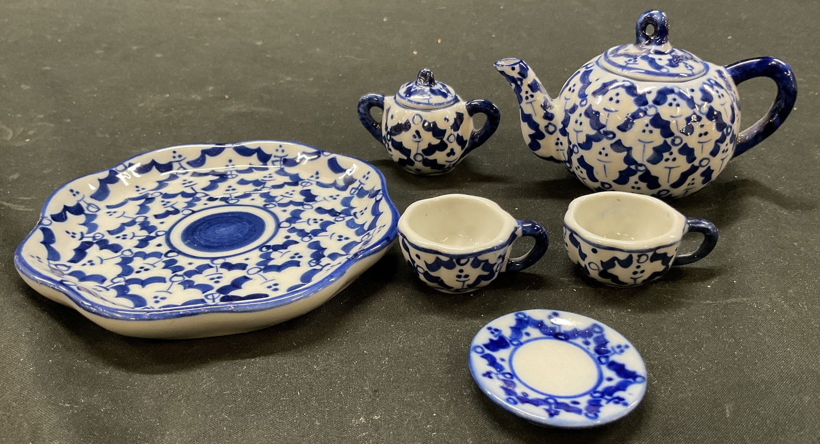 Lot 8 Vintage Porcelain Miniature Tea Set (1 of 15)