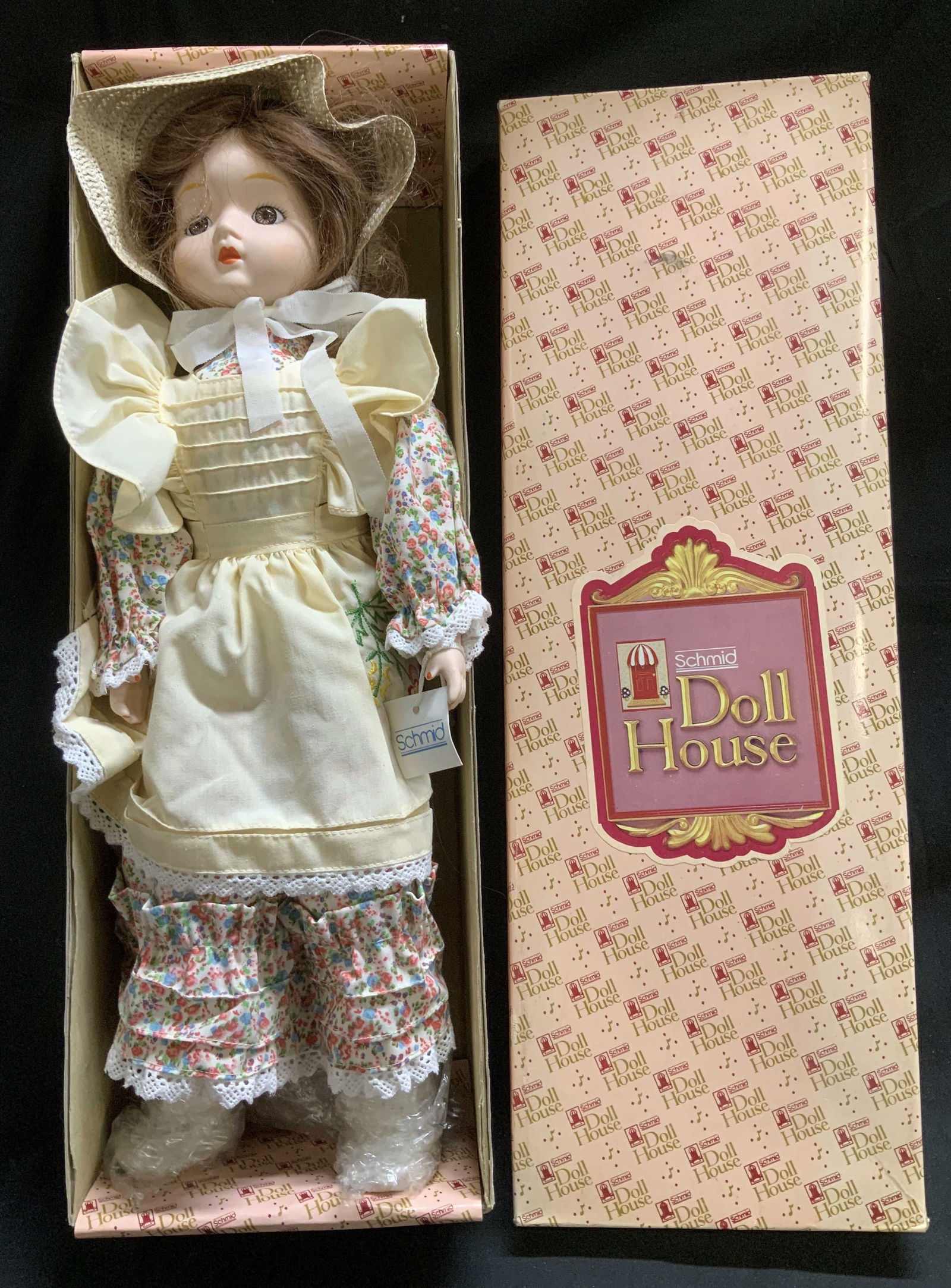 1984 Schmid Doll House Country Roads W Box MA (1 of 6)