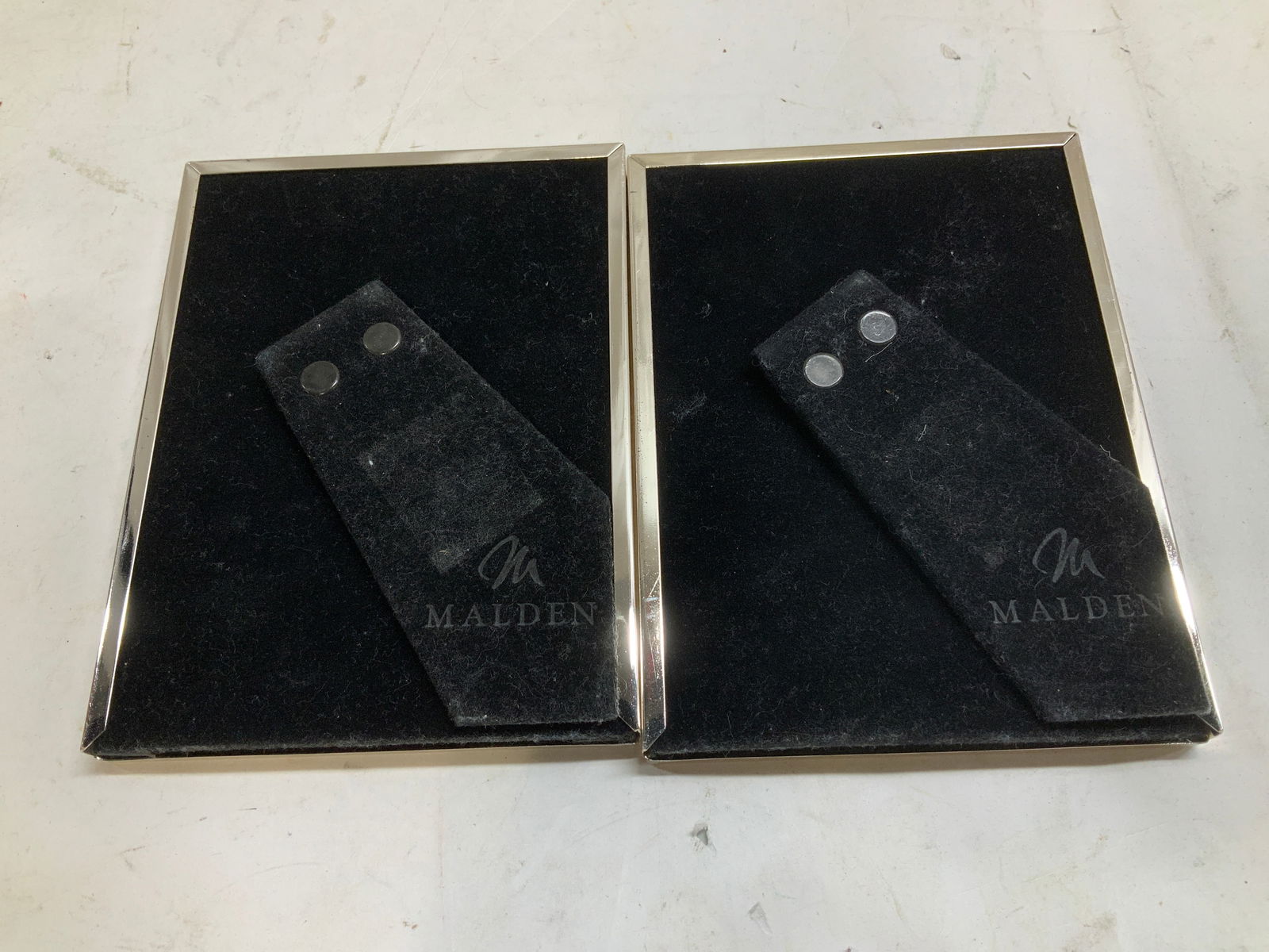 Lot 9 Assorted Silver Toned Frames ECCOLO+ - 6