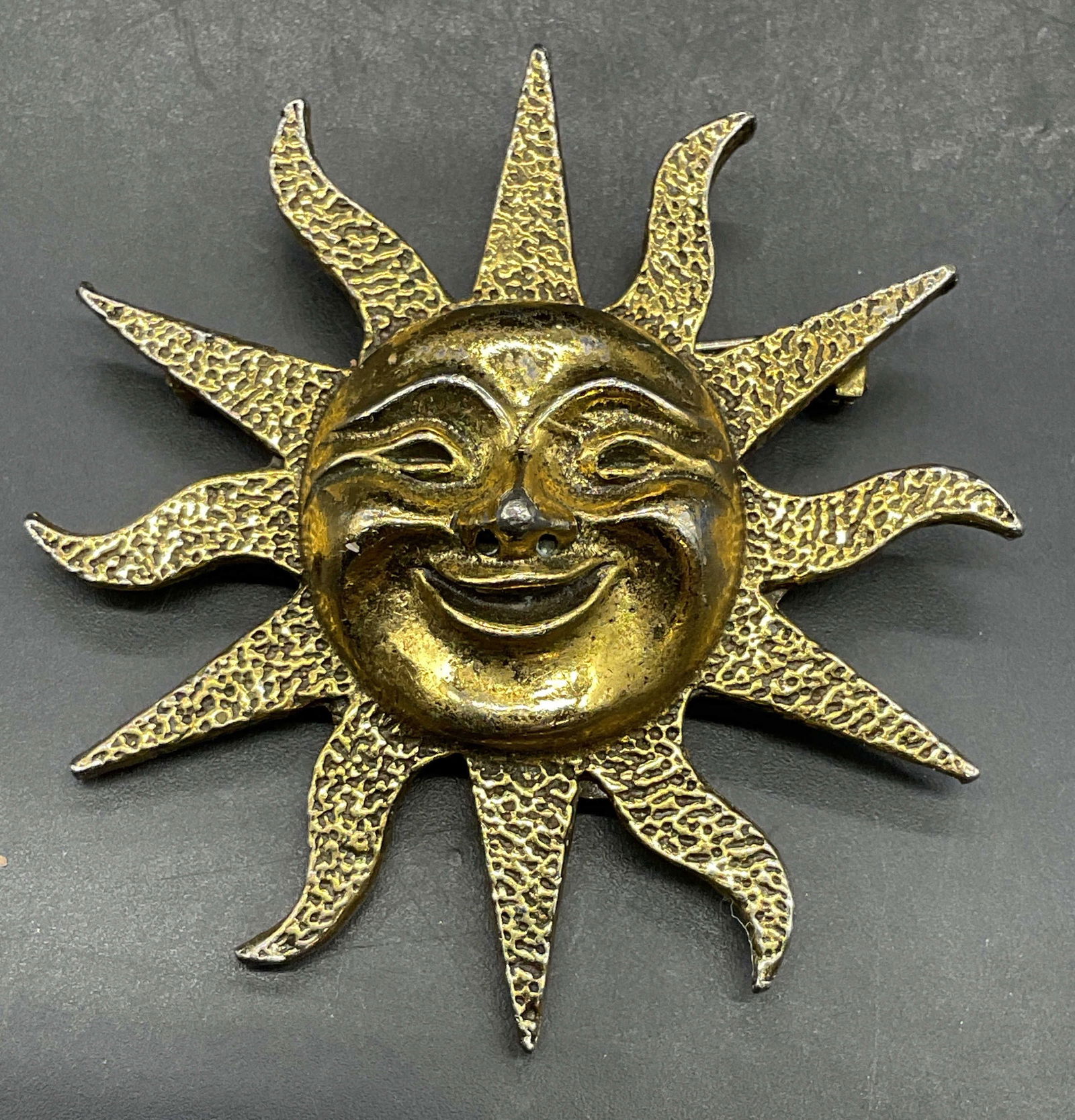 Vintage Zentall Gold Tone Sun Face Brooch (1 of 6)