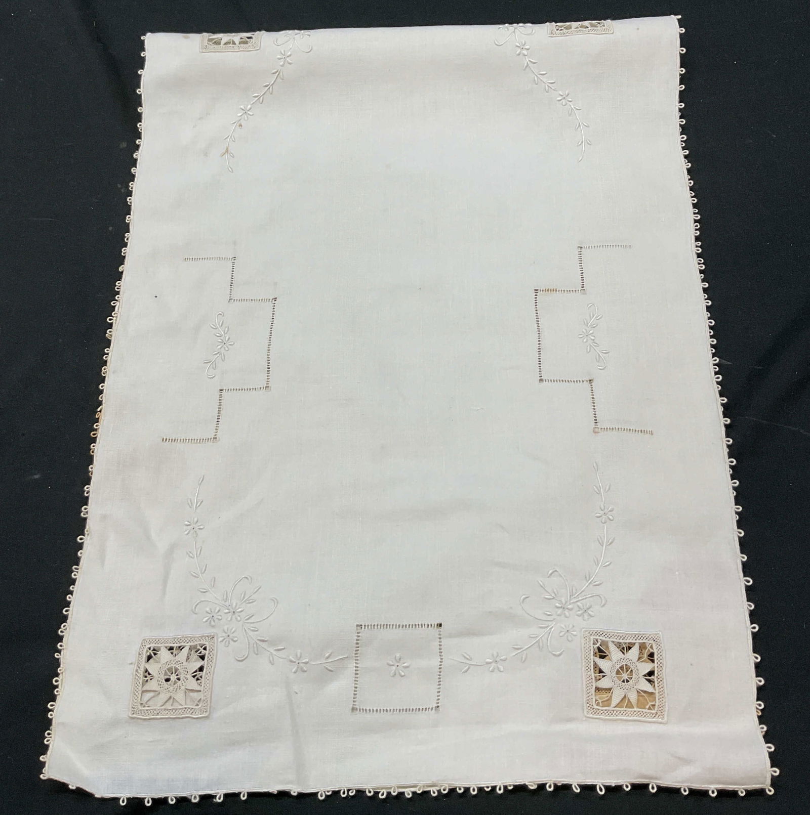 Vintage White Embroidered Linen Table Runner (1 of 8)