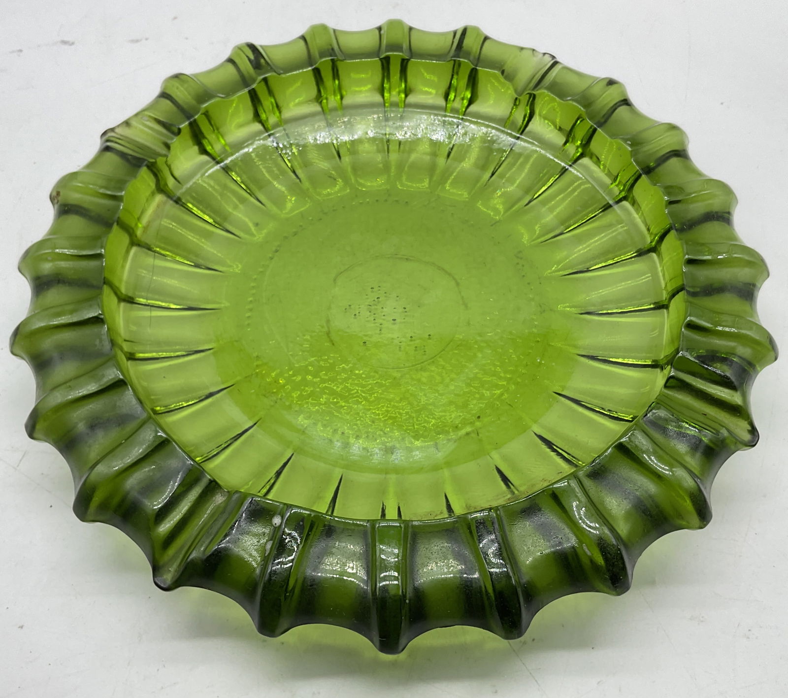 Hand Blown Green Art Glass Ashtray (1 of 6)