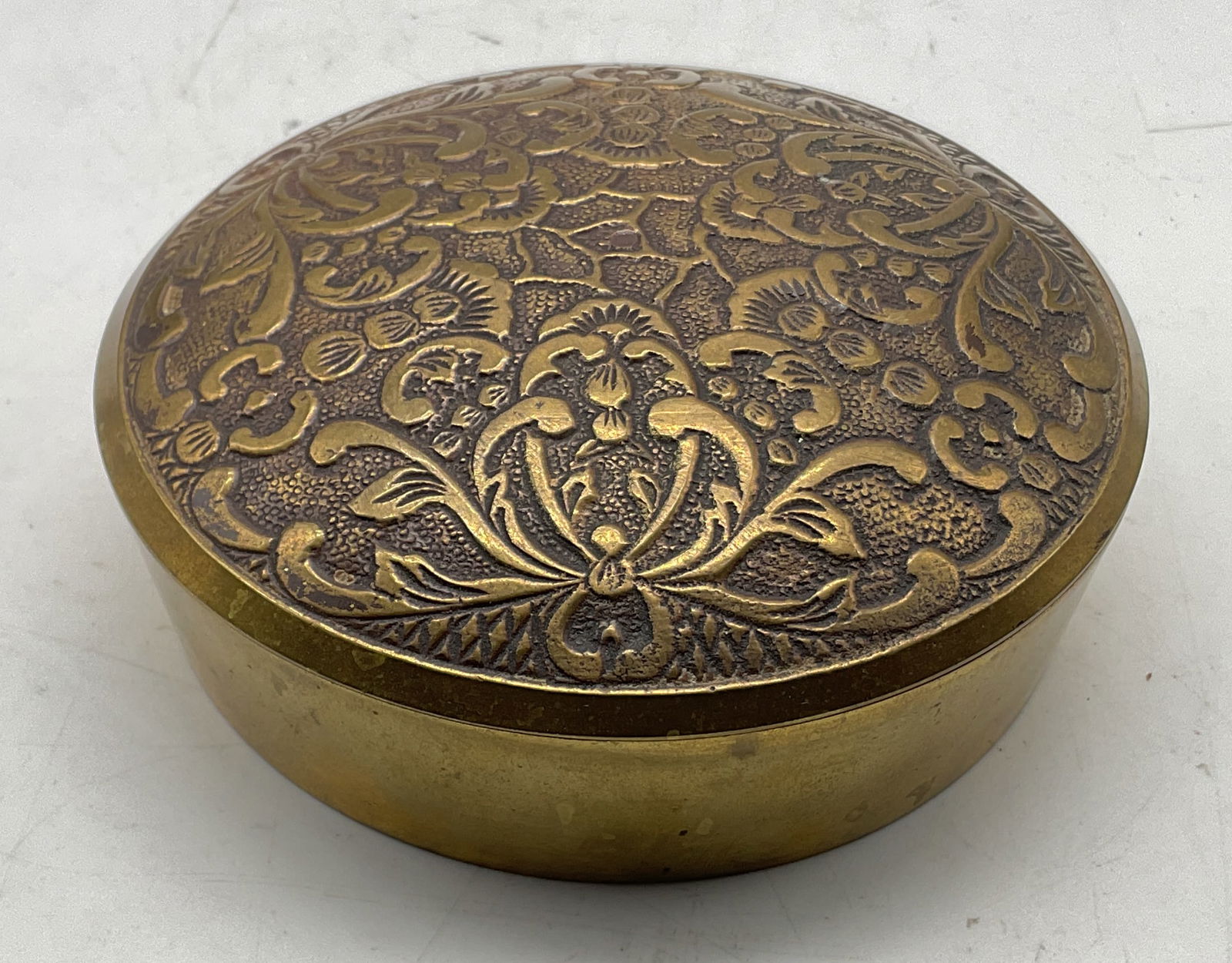 Vintage Brass Toned Embossed Lidded Trinket Box (1 of 6)