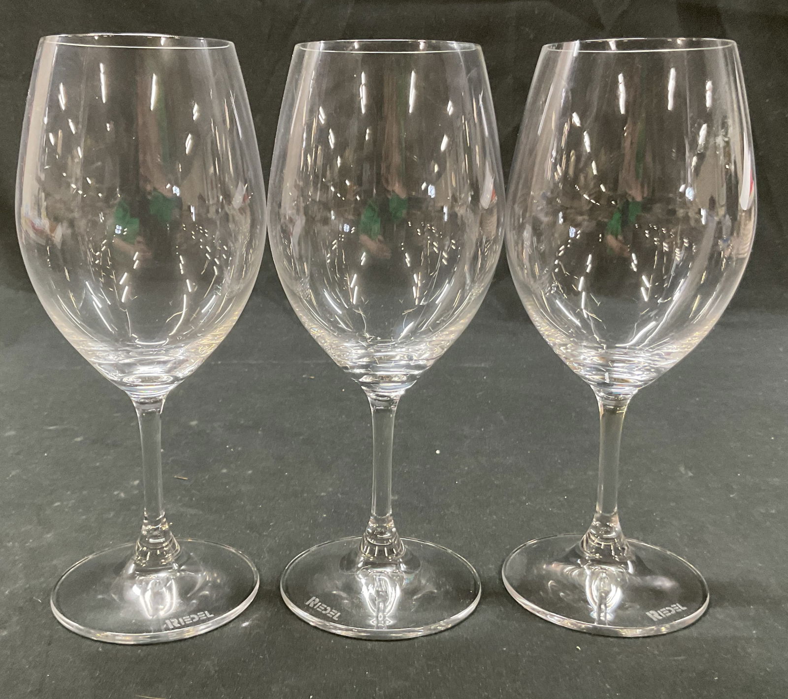 Set 3 SGND Riedel Crystal Wine Glasses (1 of 7)