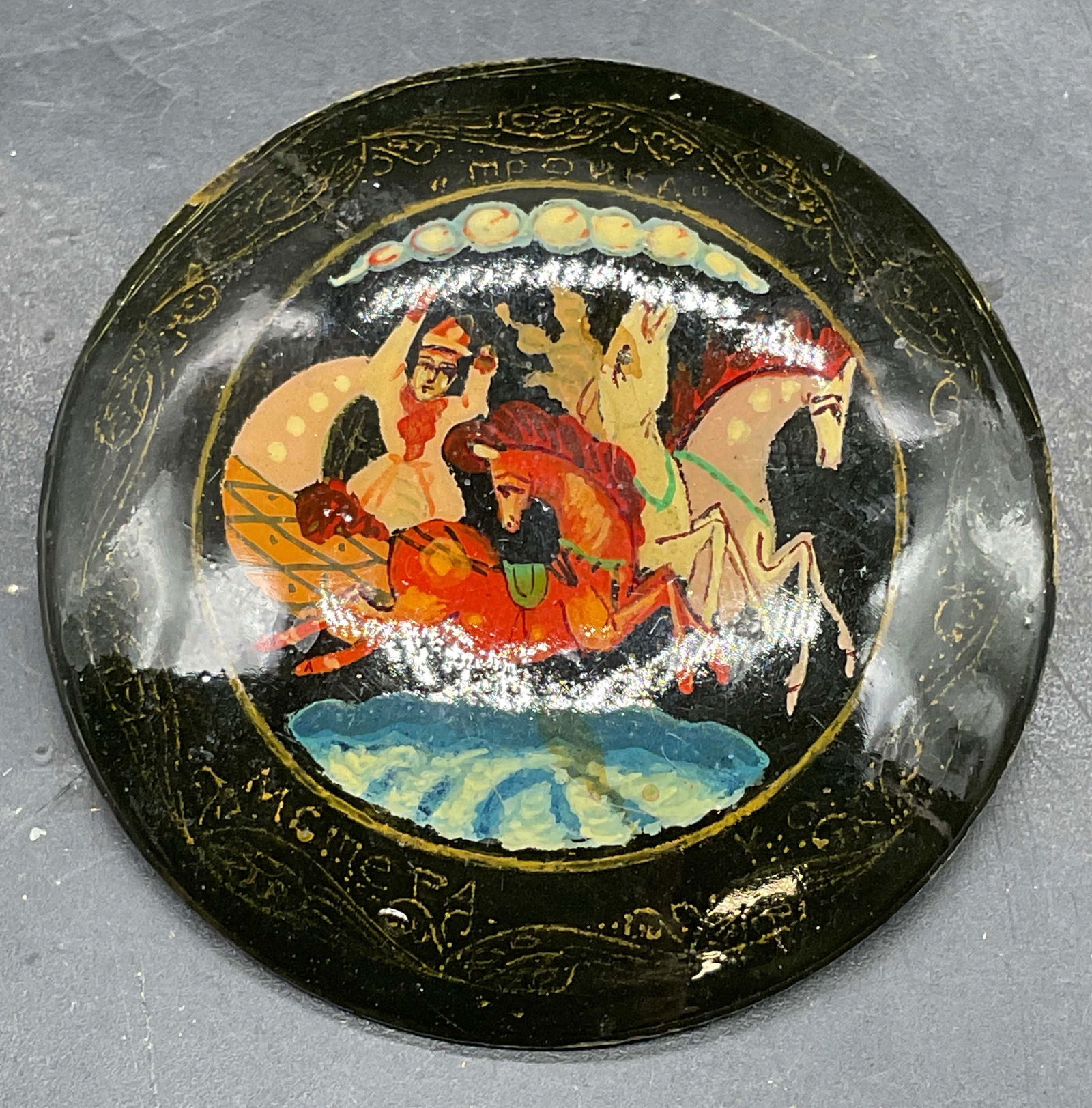 Signed Hand painted Lacquered Horse Brooch (1 of 6)