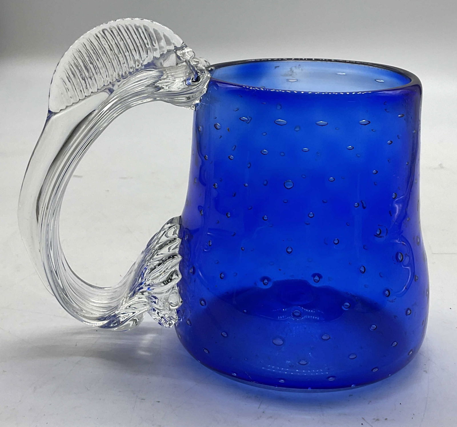 SGND 1986 Hand Blown Cobalt Blue Art Glass Mug (1 of 8)