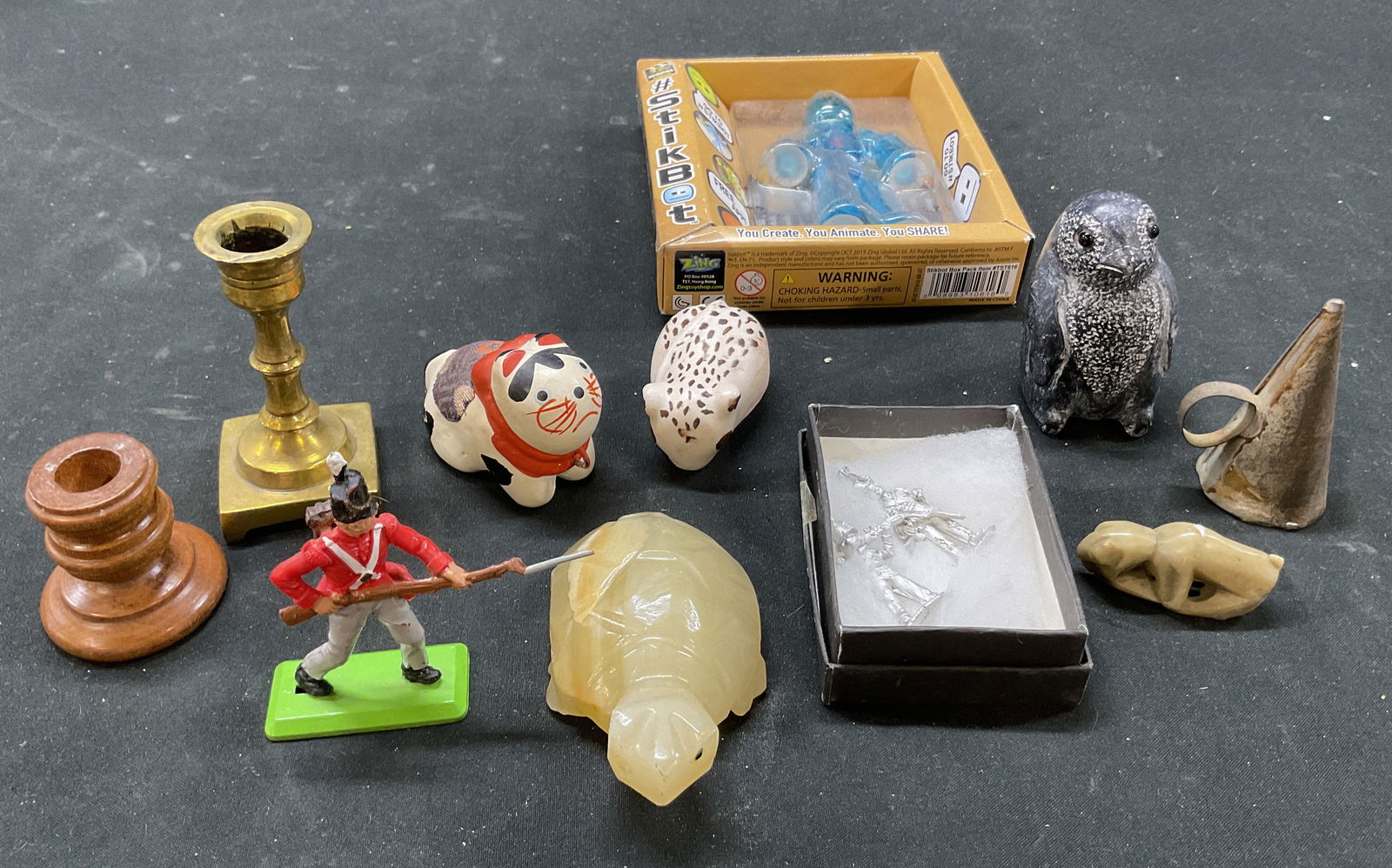 Grp Lot 11 Small Collectibles & Figurines (1 of 9)