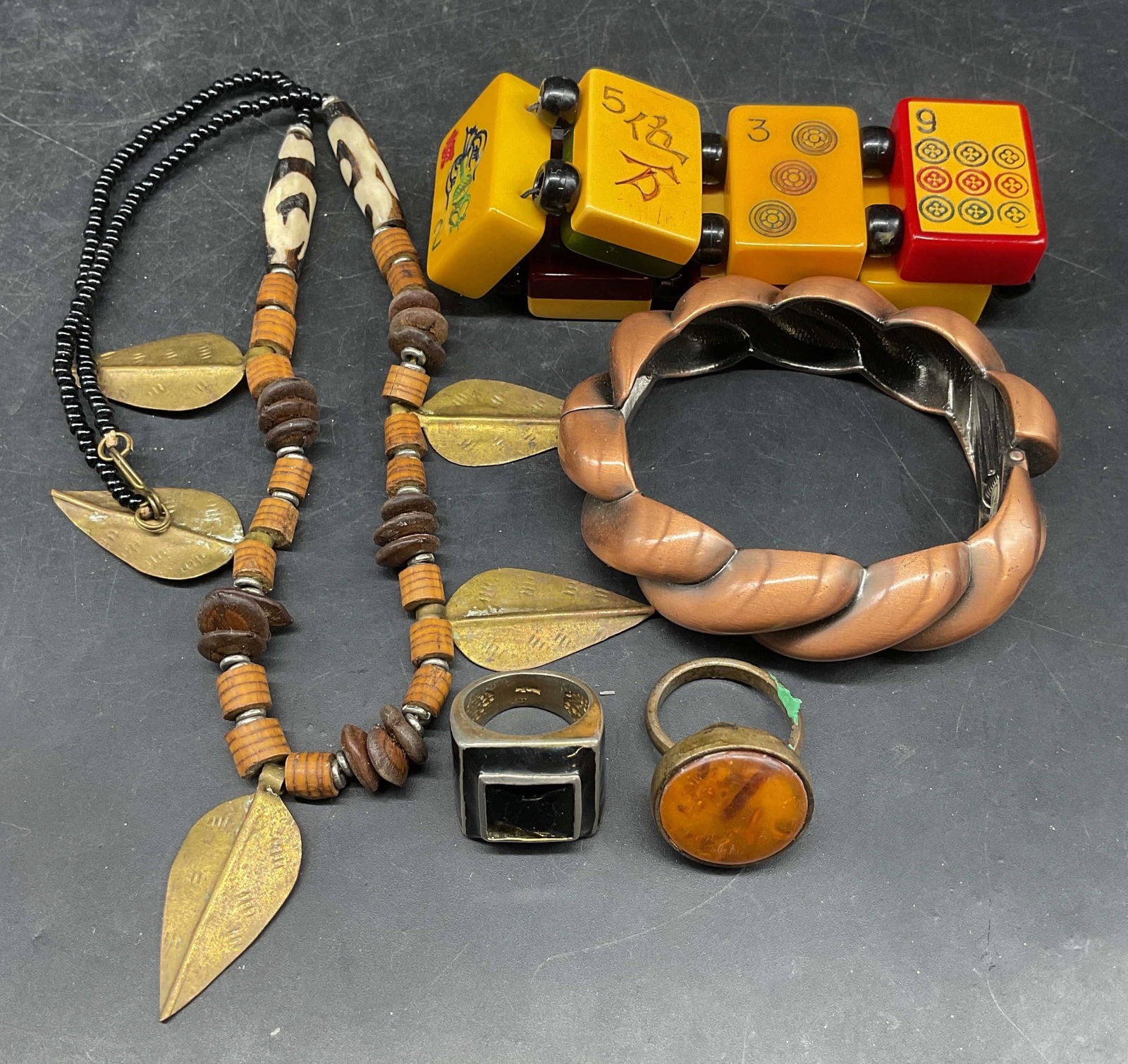 Lot 5 Noir Ring, Mah Jong Bracelet, More (1 of 9)